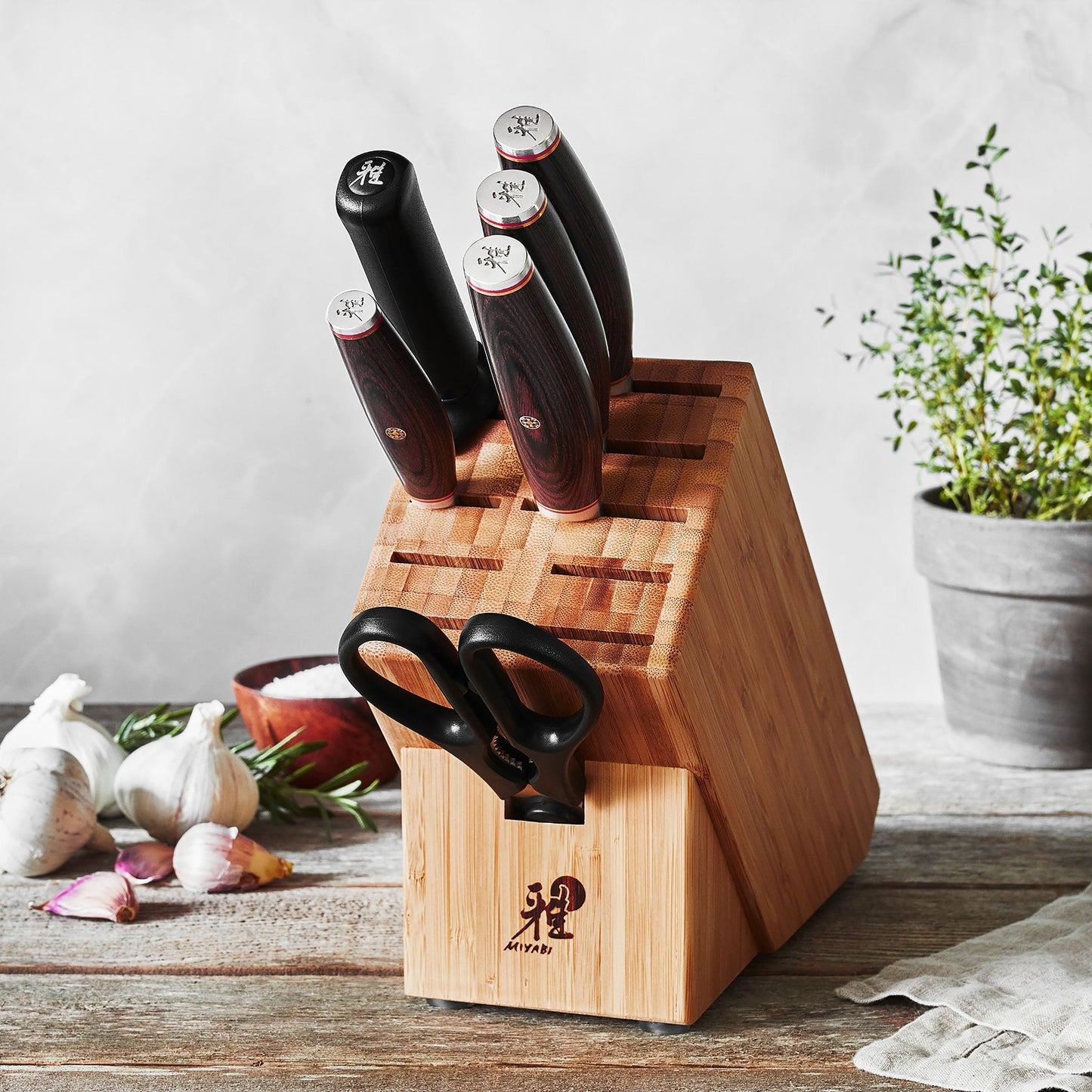 Miyabi Artisan SG2 9.5" Chef's Knife