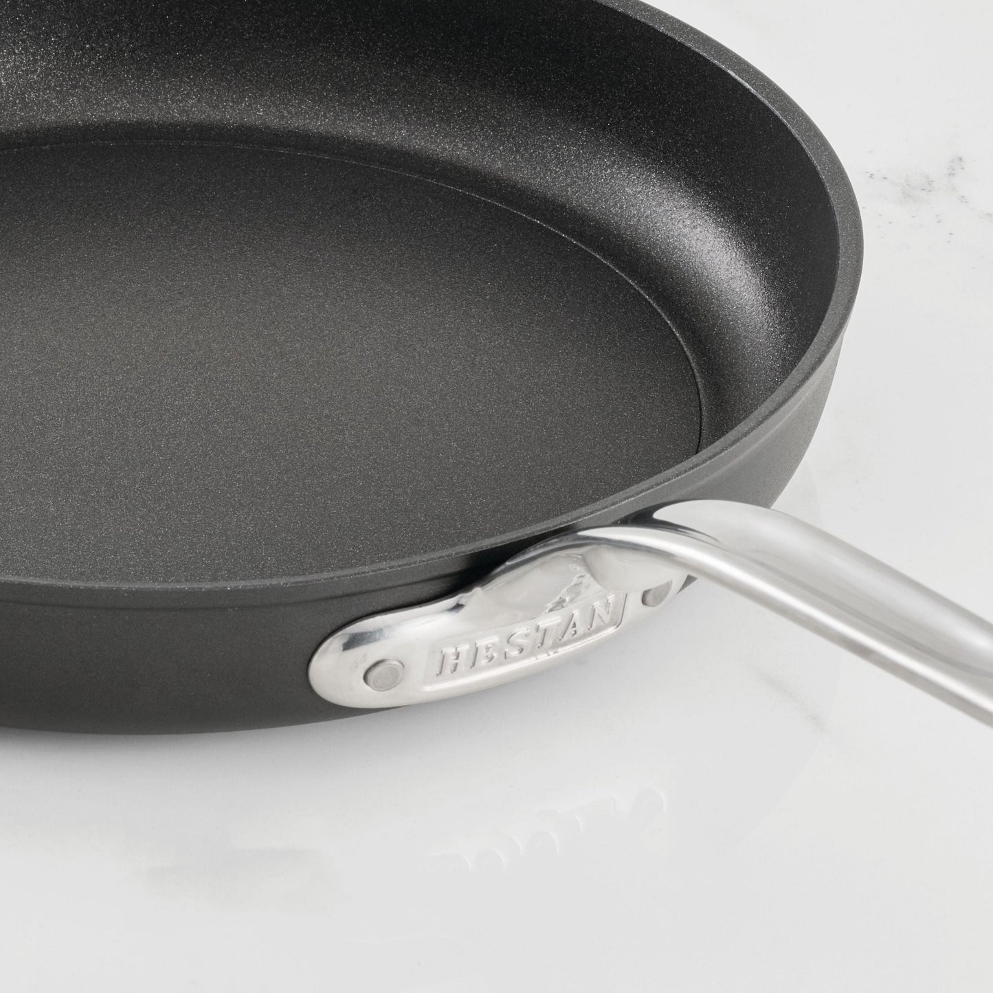 Hestan Titum Fusion 11" Nonstick Skillet