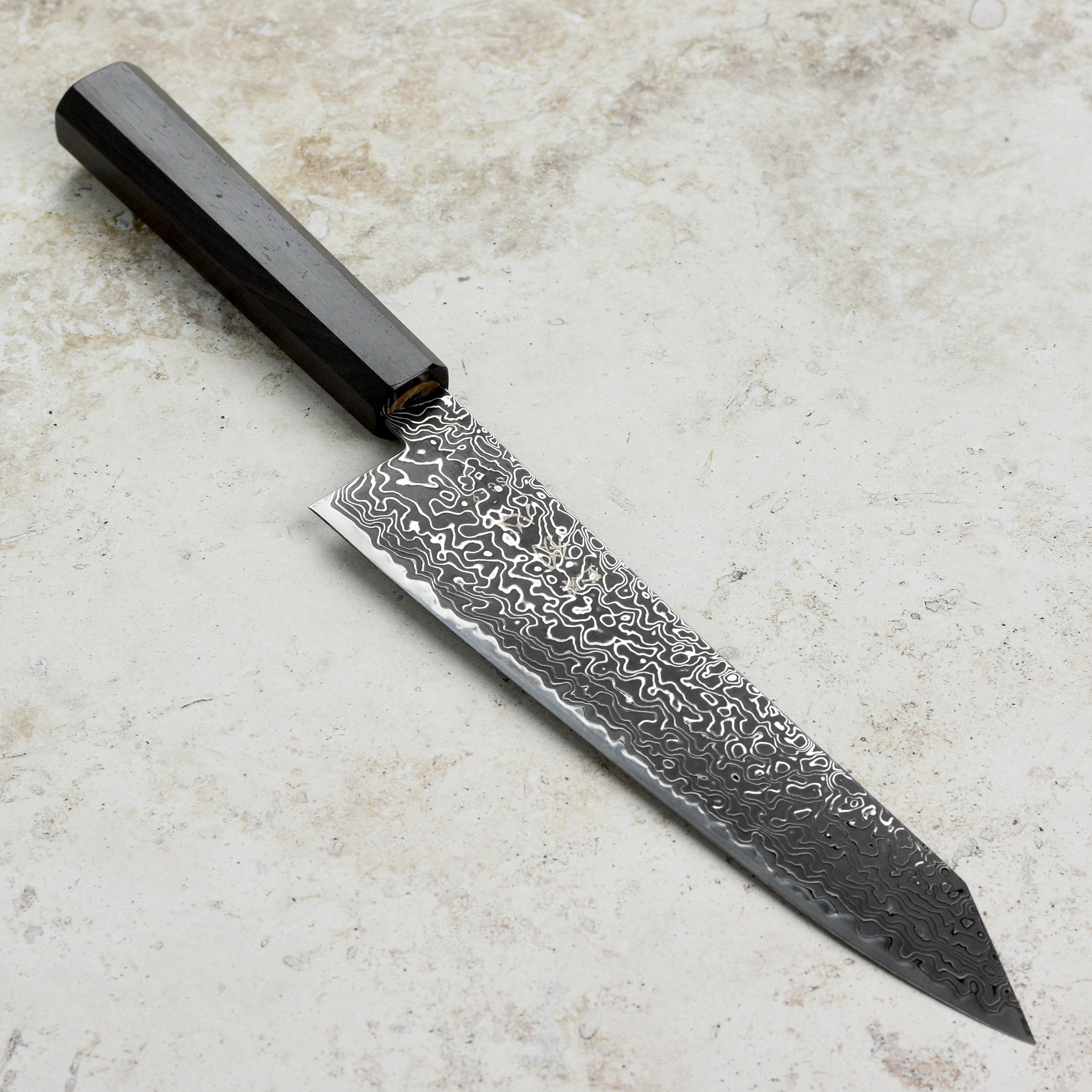 Hatsukokoro Ryuhyo SG2 Kurozome Damascus 8.25" Kiritsuke Gyuto