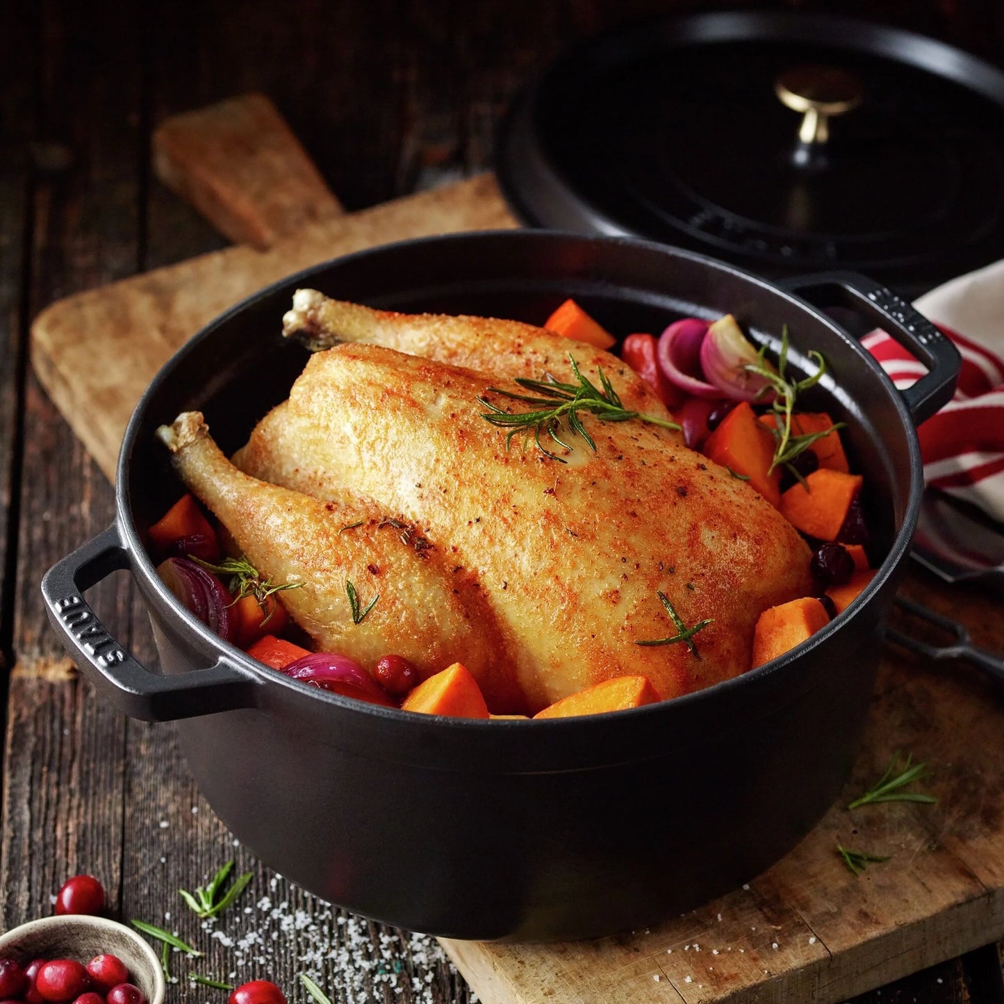 Staub 4-quart Matte Black Round Dutch Oven