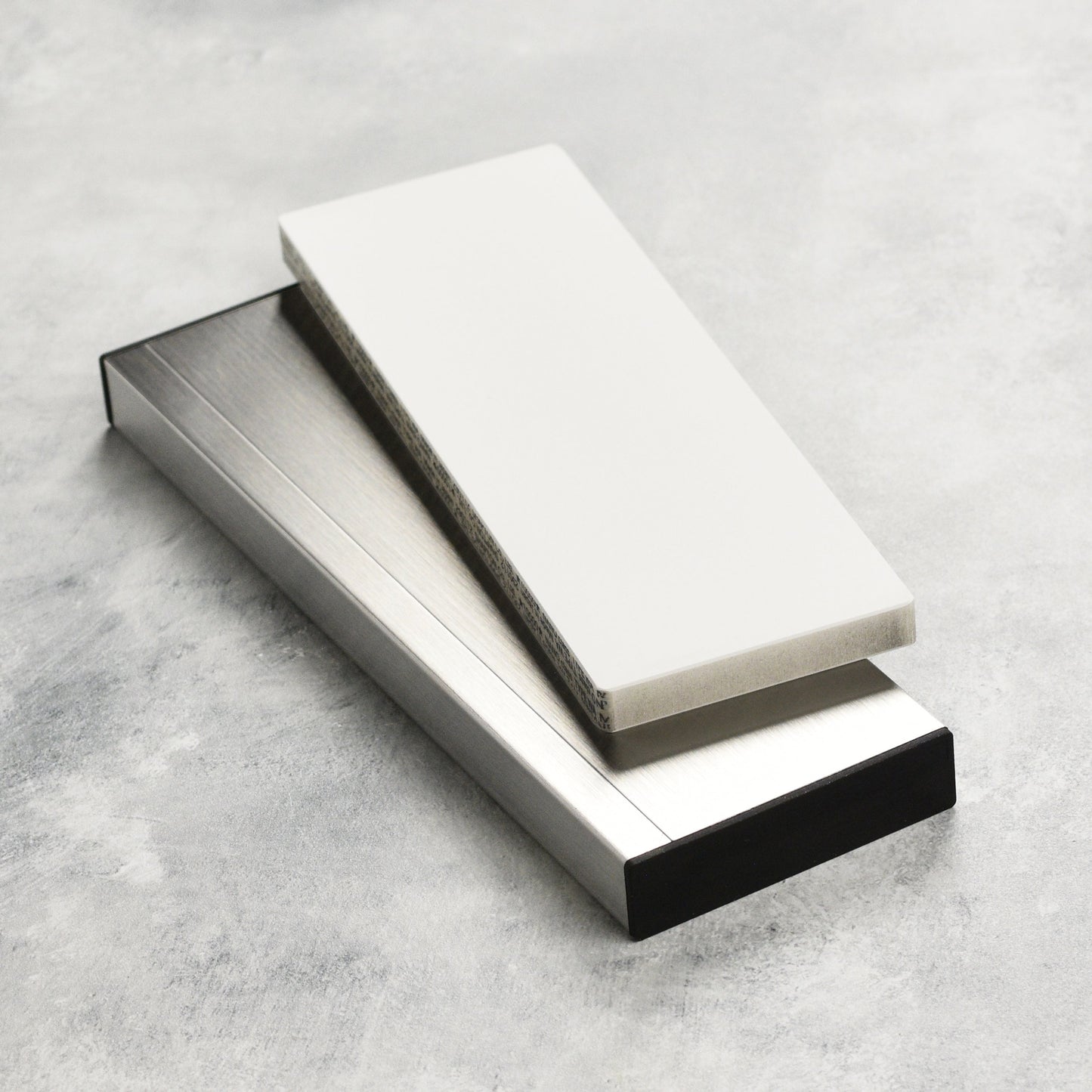 Shapton RockStar 10000 Whetstone with Stainless Steel Case