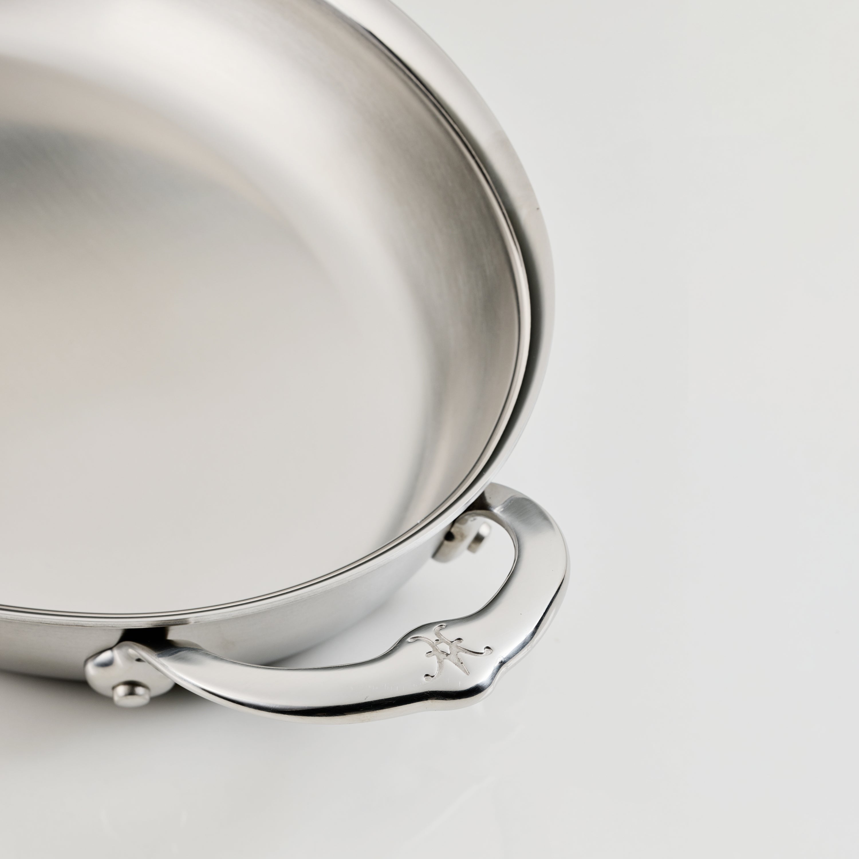 Hestan Tri-Ply Oval Au Gratin, 12.5" x 9"