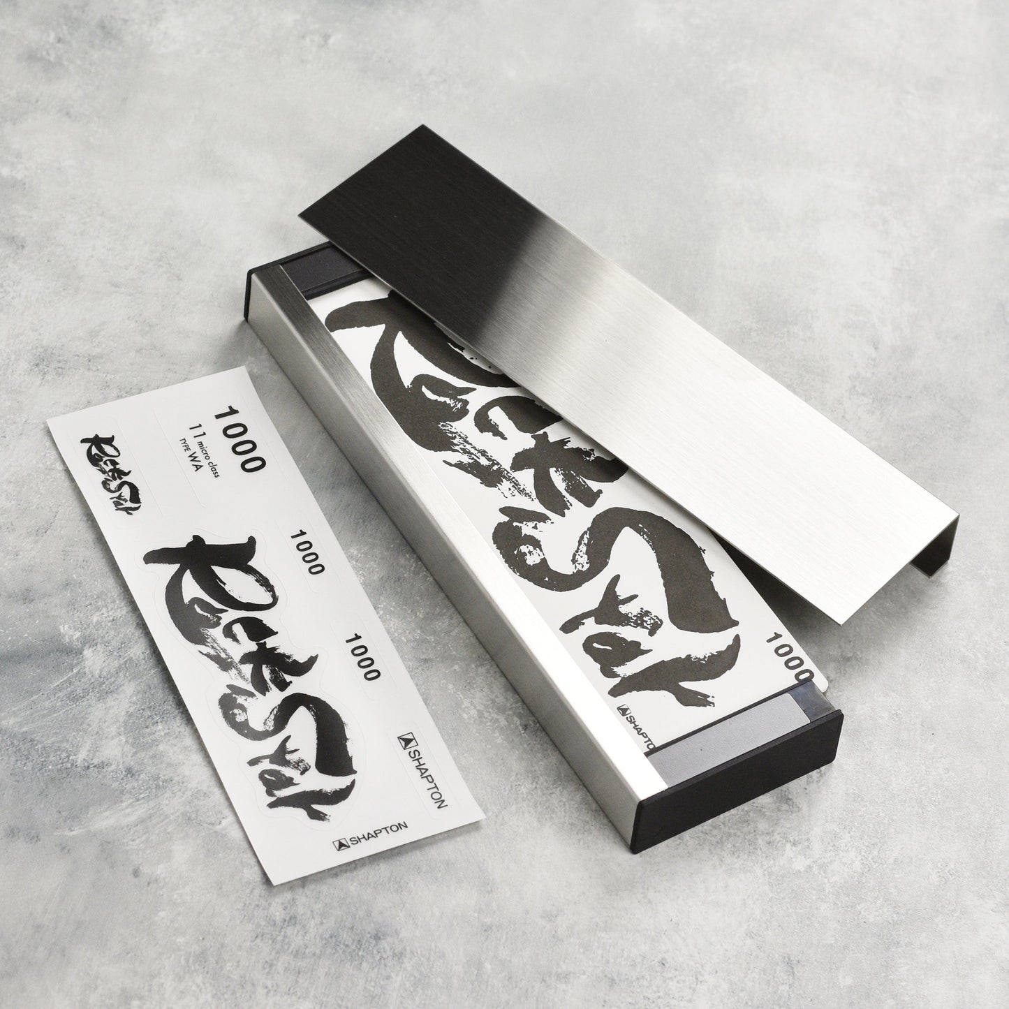 Shapton RockStar 1000 Whetstone with Stainless Steel Case