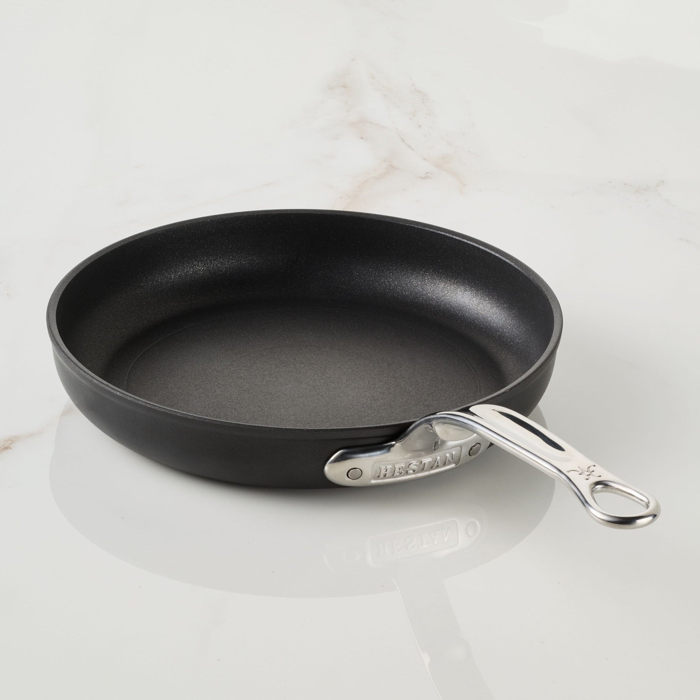 Hestan Titum Fusion 11" Nonstick Skillet