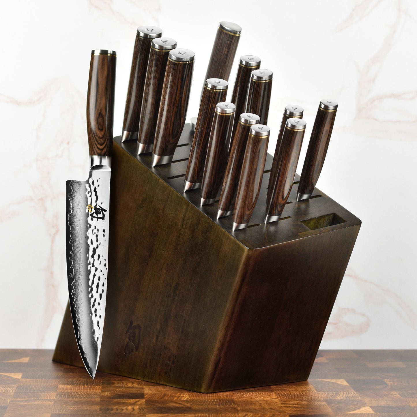 Shun 17 Slot Angled Knife Block, Walnut Finish