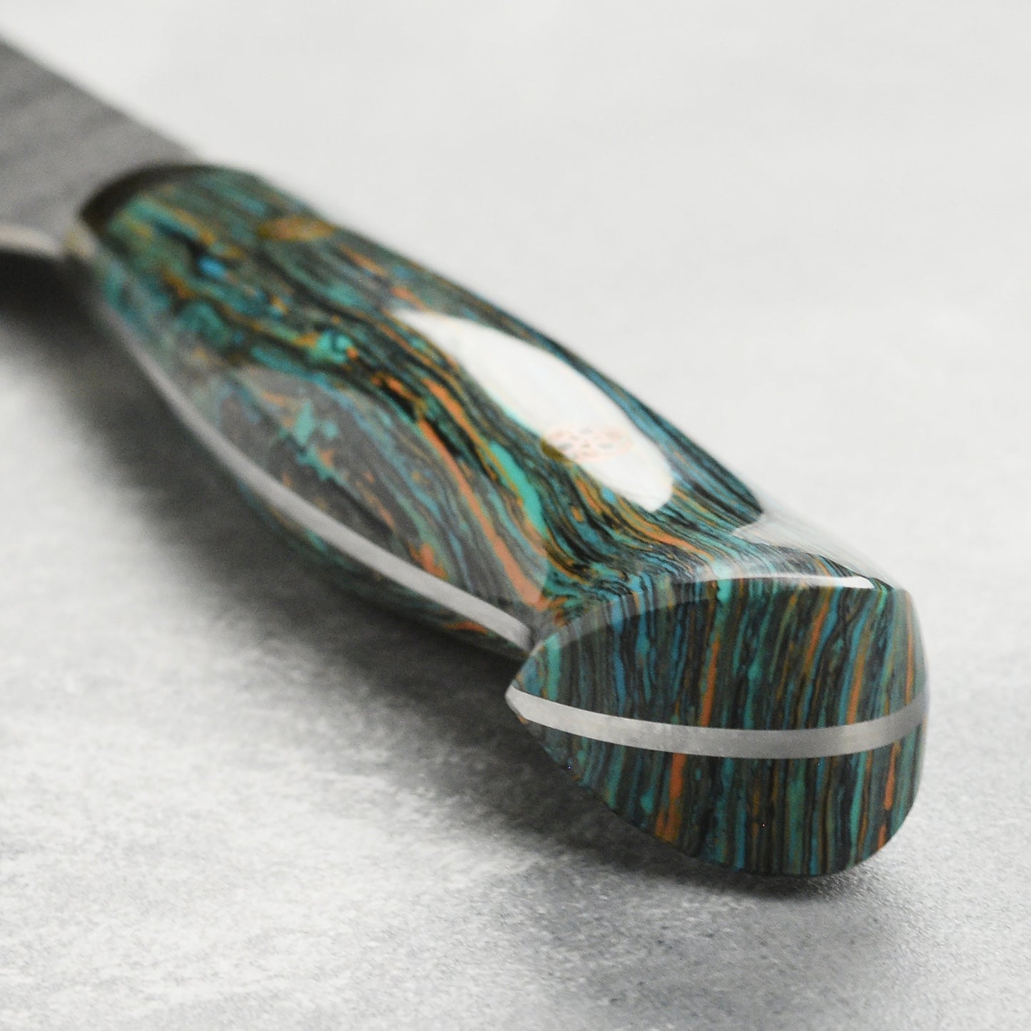 Chroma Type 301 7.25" Santoku Knife