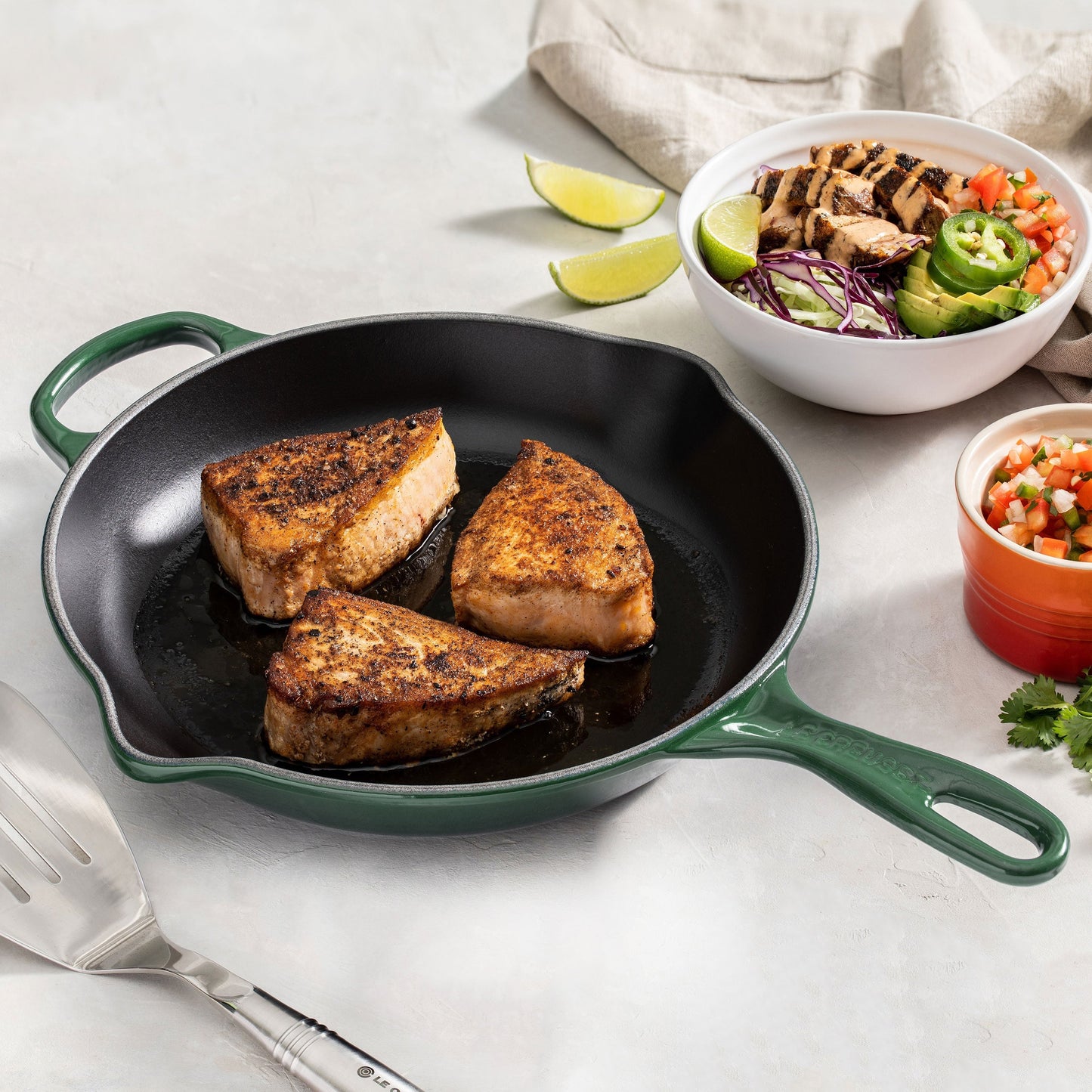 Le Creuset Signature Cast Iron 9" Artichaut Skillet
