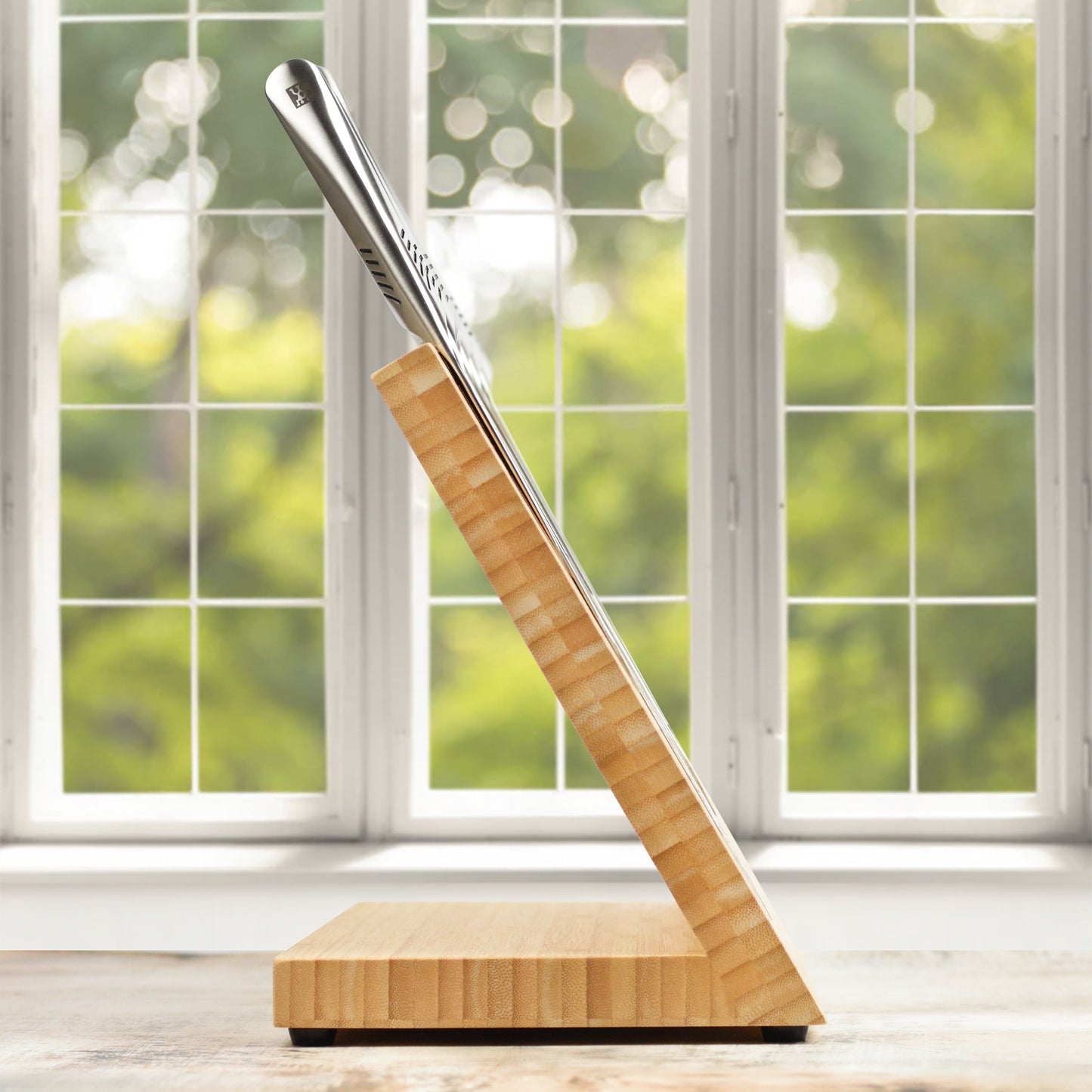 Zwilling Twin Fin II 8 Piece Magnetic Knife Block Set