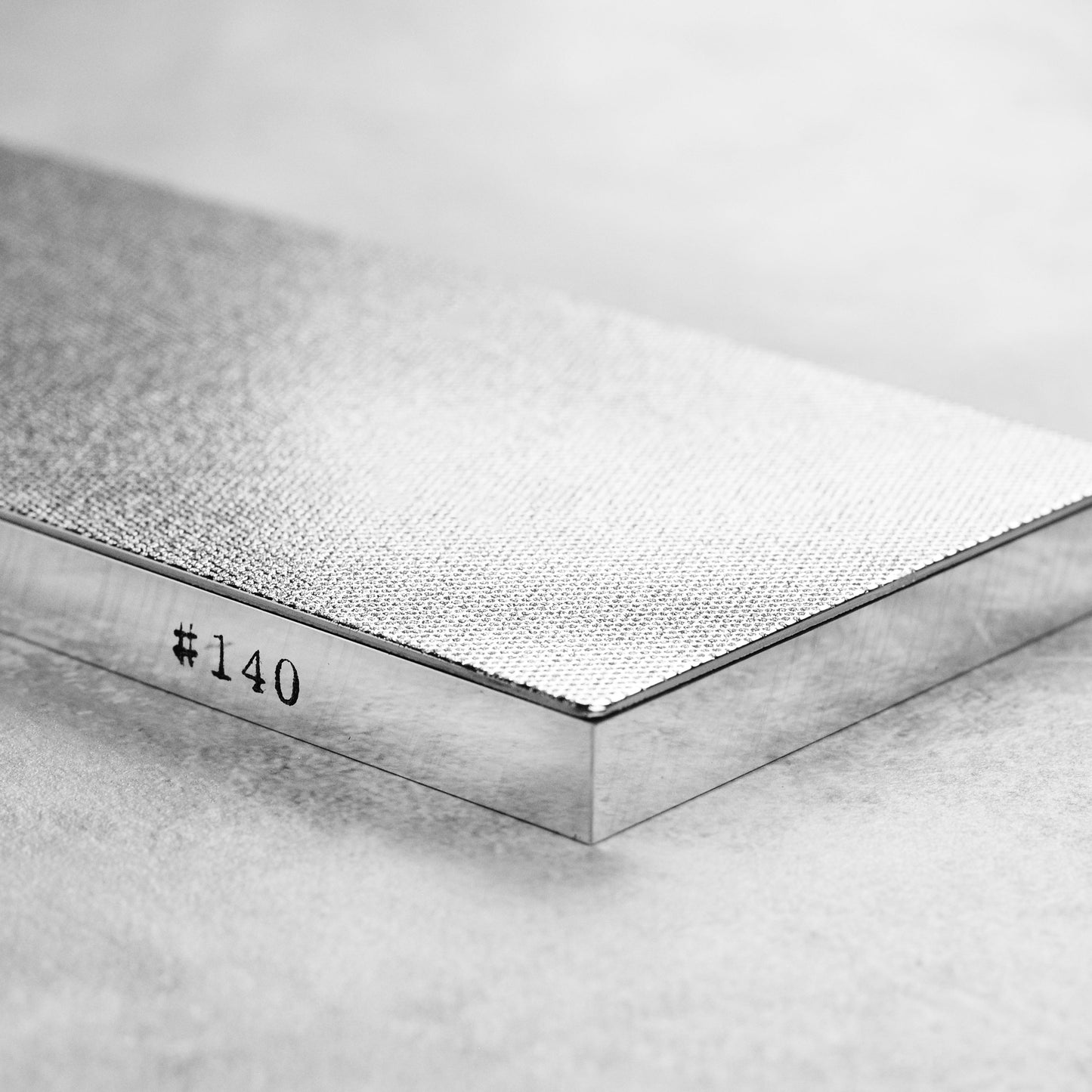 Atoma Diamond Plate #140