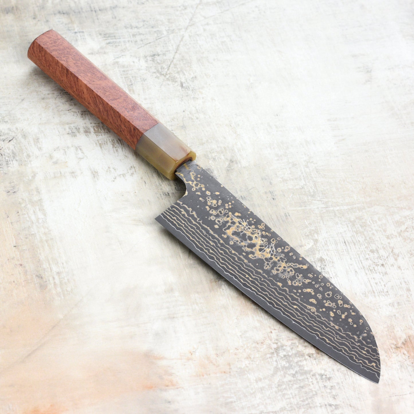 Saji Black Gold Damascus 6.5" Santoku, Quince Wood