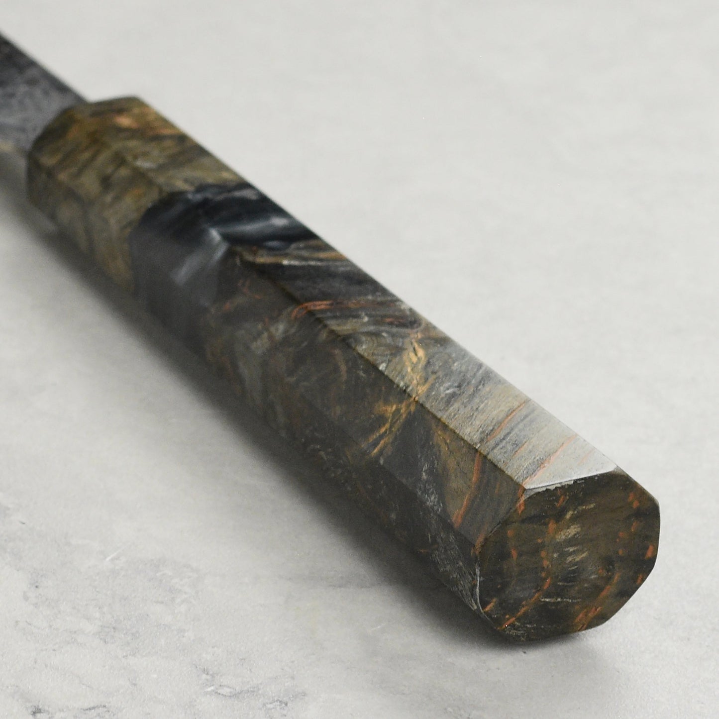 Hatsukokoro Ryuhyo SG2 Damascus 9.4" Gyuto, Stabilized Birch