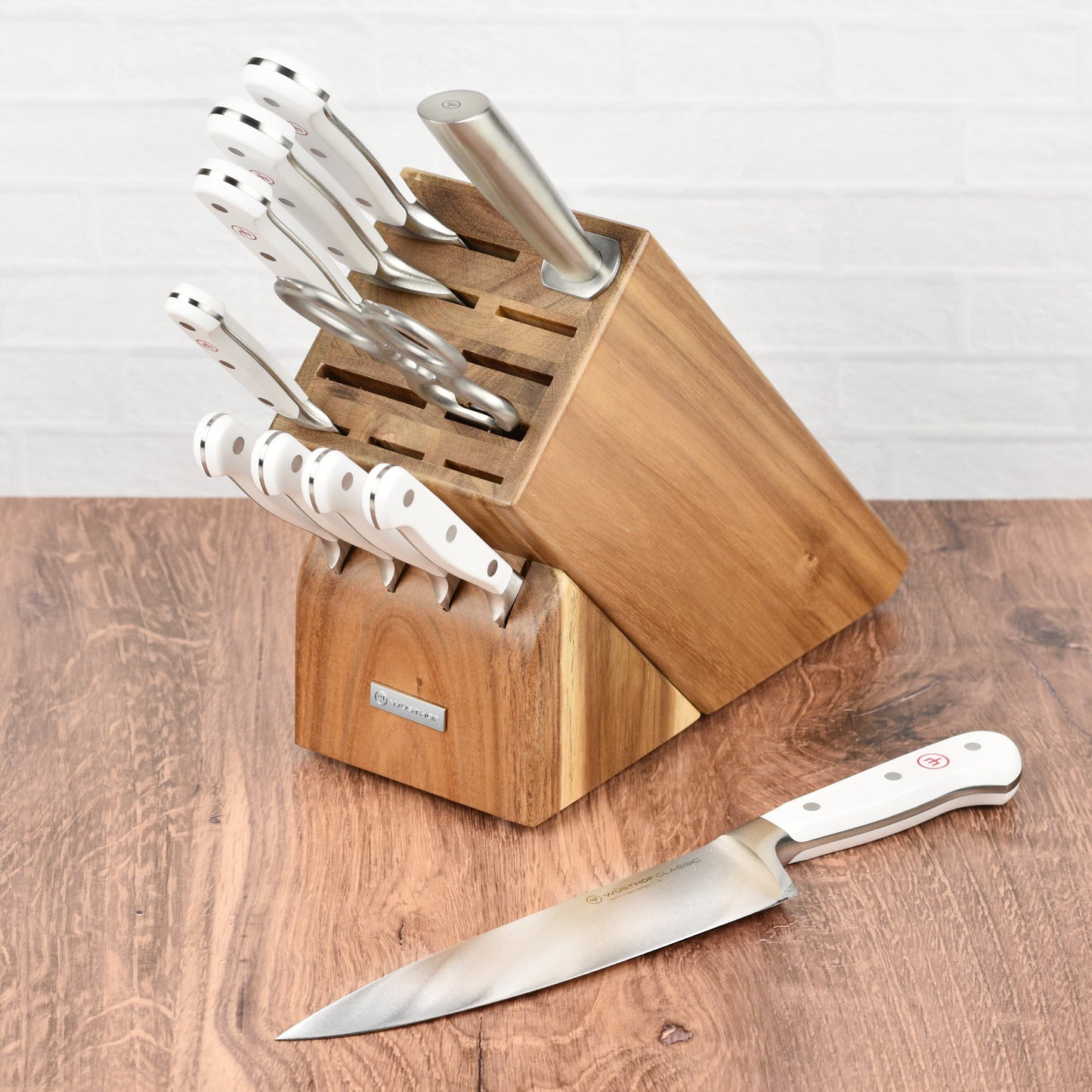 Wusthof Classic White 9" Hollow Edge Carving Knife