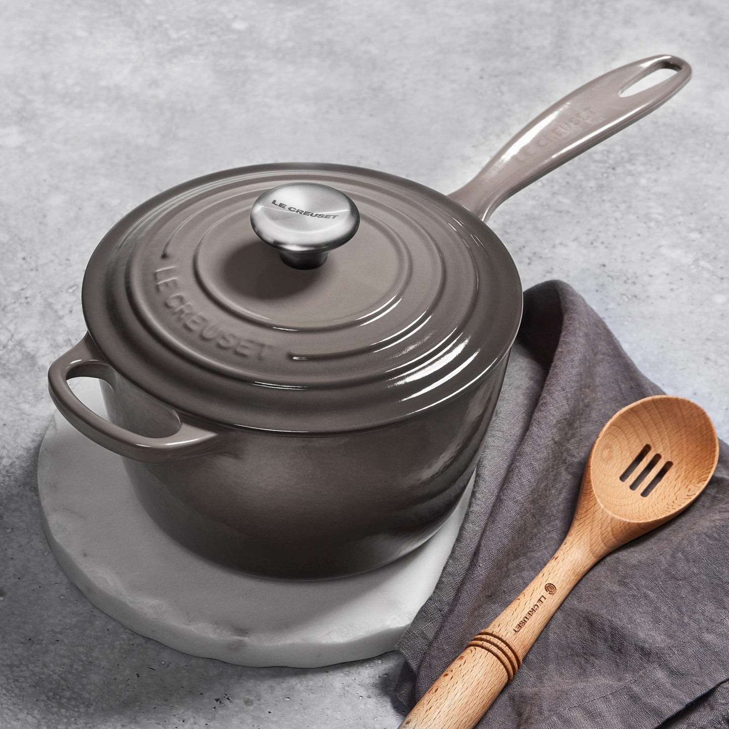 Le Creuset Signature Cast Iron 1.75-quart Oyster Saucepan