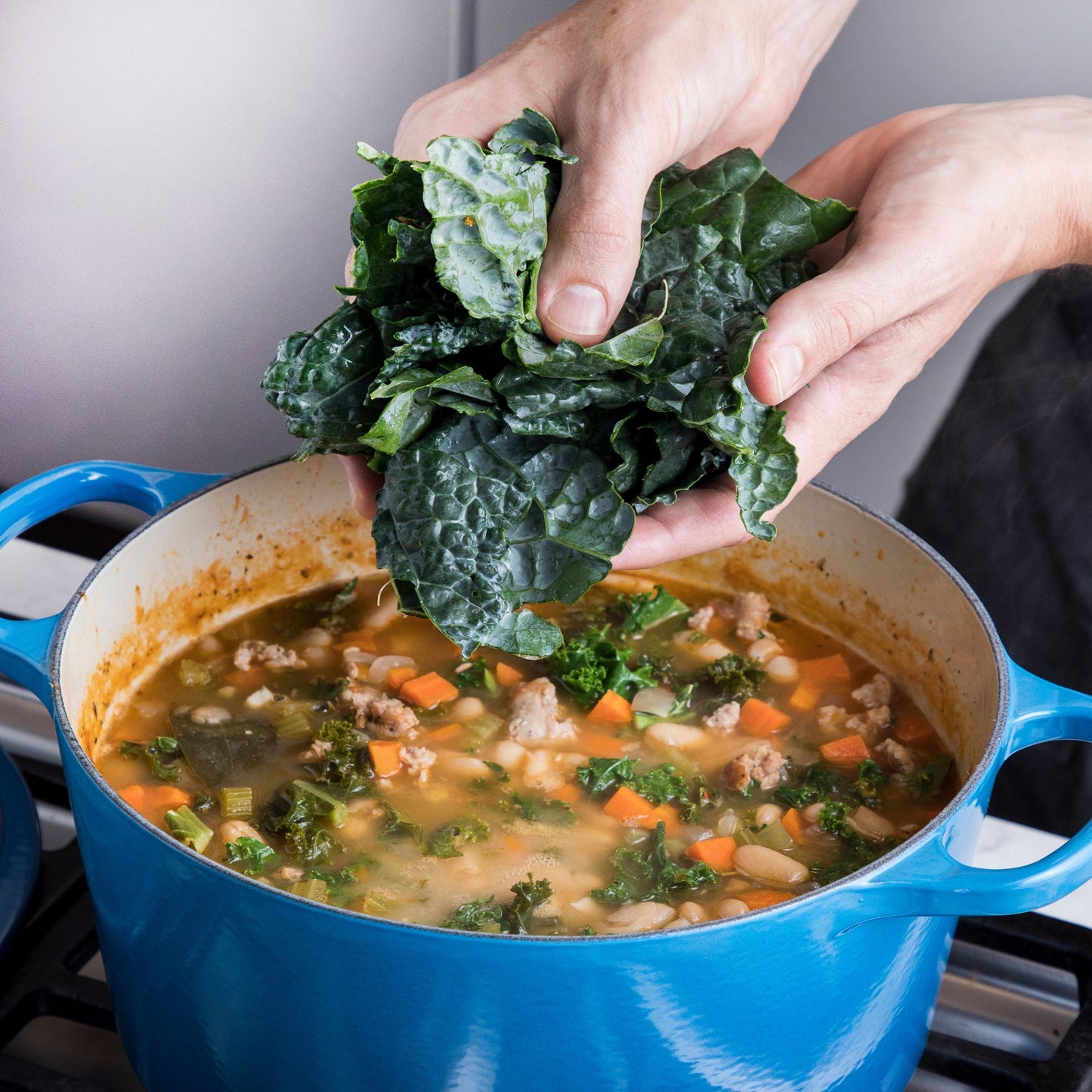 Le Creuset Signature Cast Iron 2-quart Marseille Round Dutch Oven