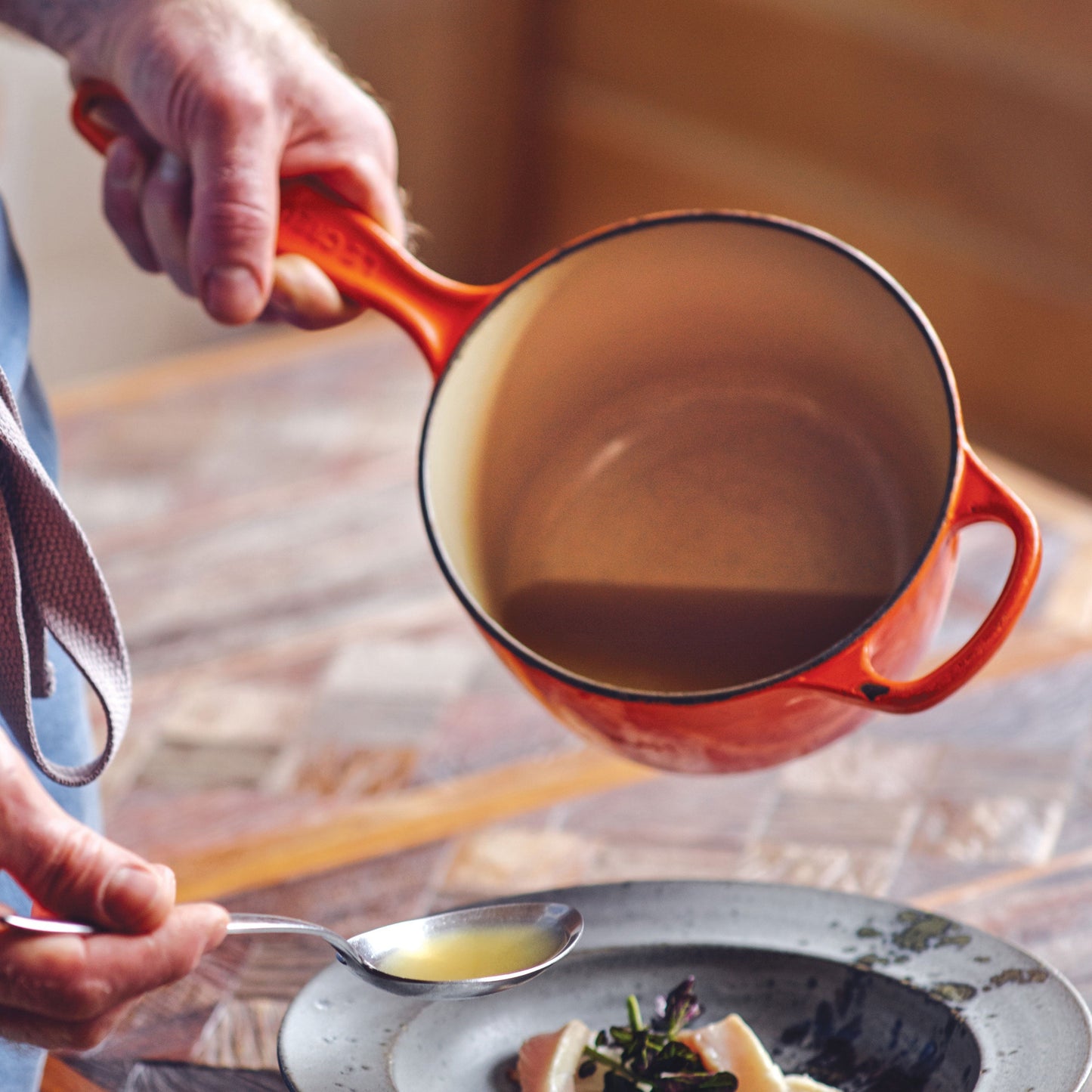 Le Creuset Signature Cast Iron 1.75-quart Flame Saucepan