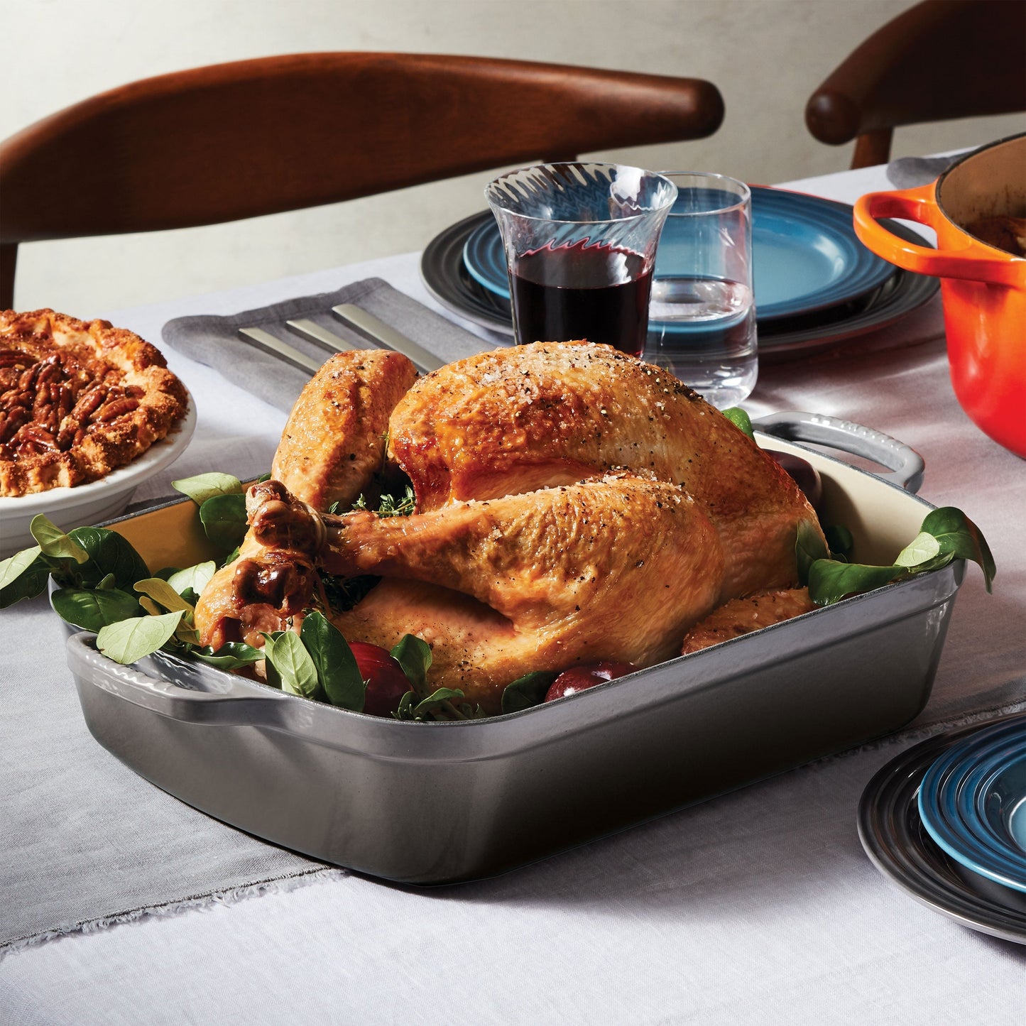 Le Creuset Signature Cast Iron Oyster Roasting Pan, 12.75x9.75"
