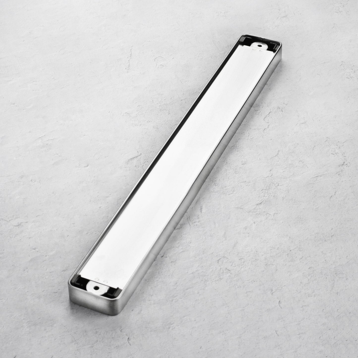 Global 16" Magnetic Knife Bar