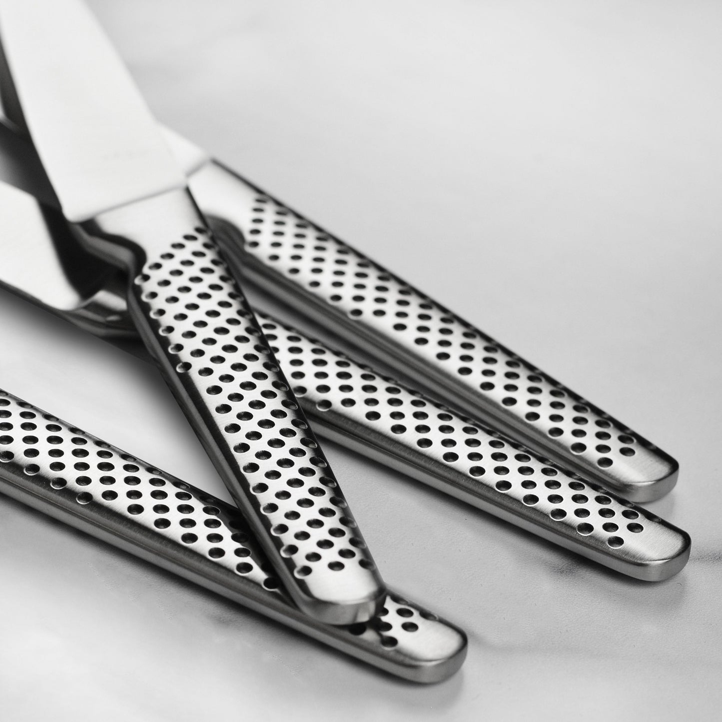 Global 4 Piece Serrated Steak Knife Set