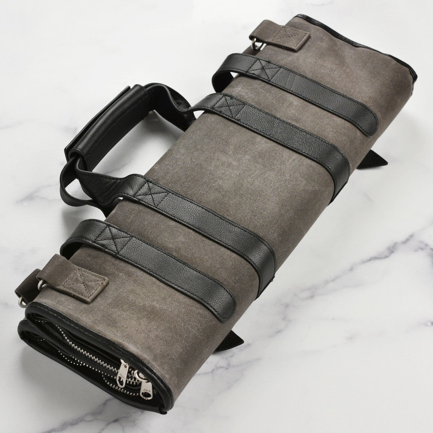 Enso 12 Pocket Oil Waxed Canvas Knife Bag