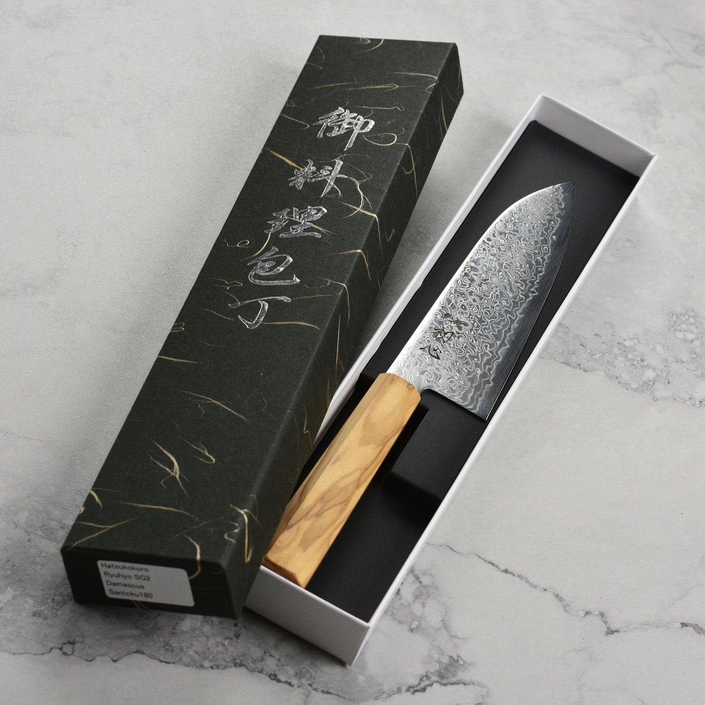 Hatsukokoro Ryuhyo SG2 Damascus 7" Santoku, Olivewood