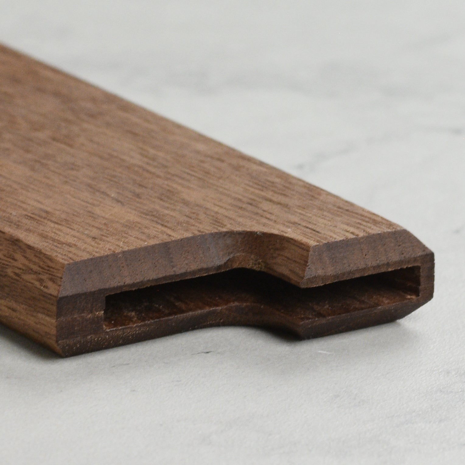 Walnut Magnetic Saya for 9" Bread Knives, Walnut