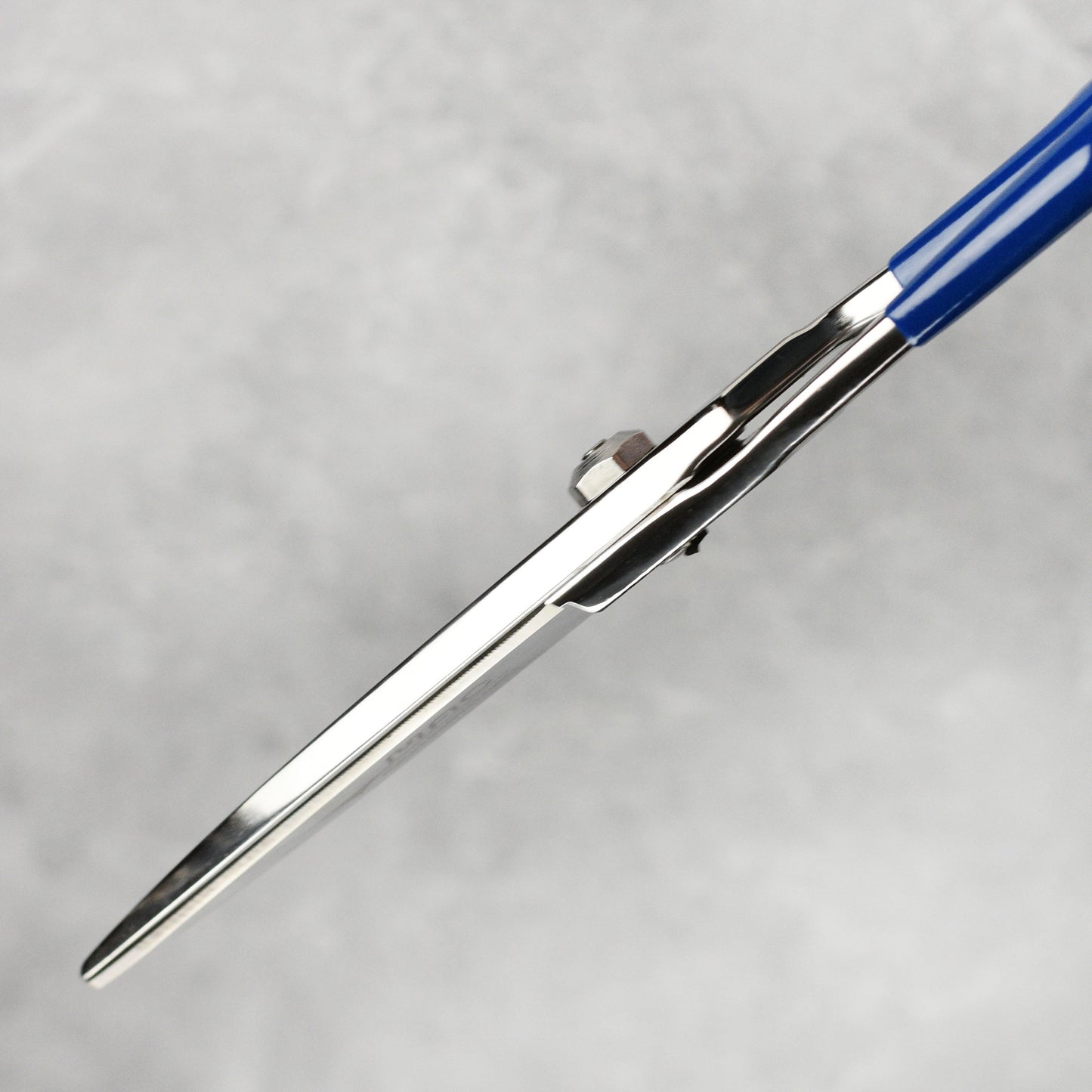 MAC Kitchen Shears