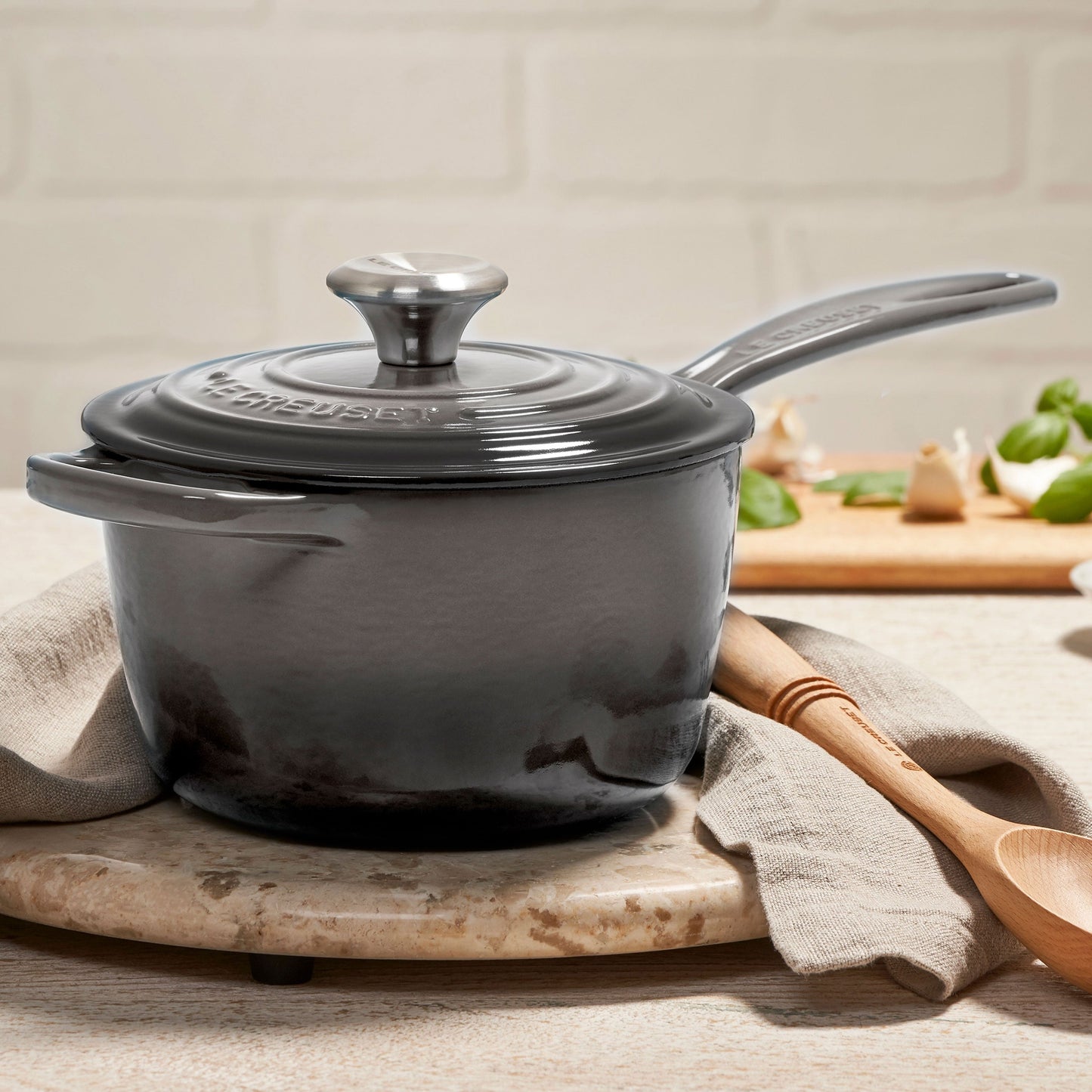 Le Creuset Signature Cast Iron 1.75-quart Oyster Saucepan