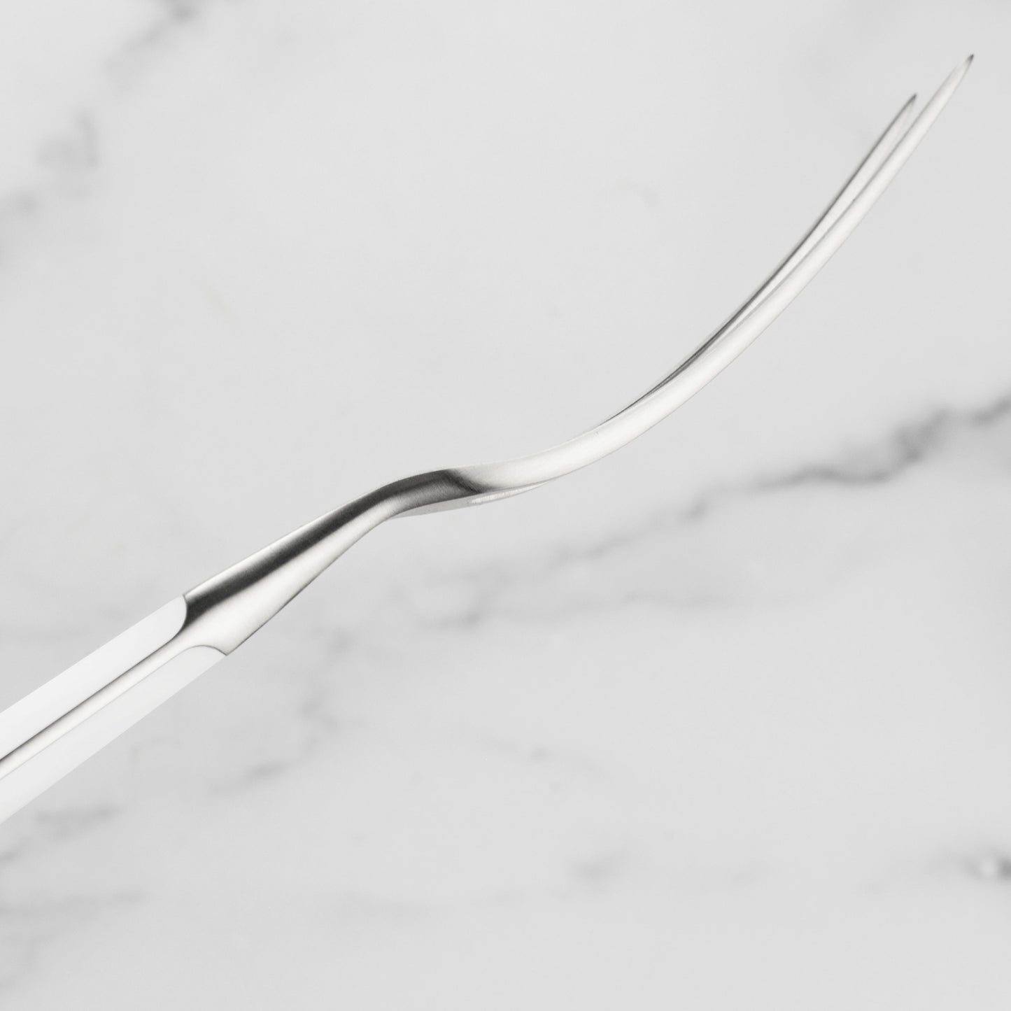 Wusthof Classic White 2 Piece Hollow Edge Carving Set