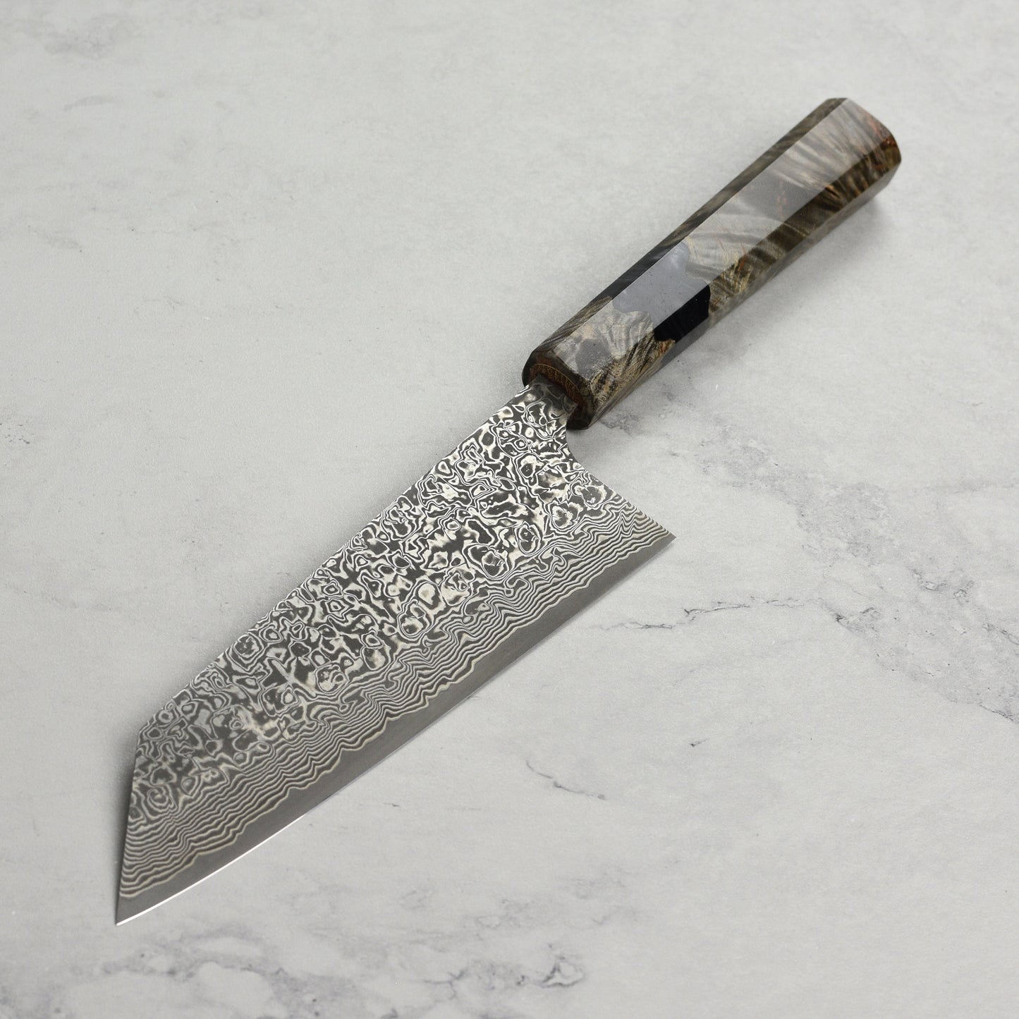 Saji SG2 Black Damascus 6.7" Bunka, Stabilized Birch