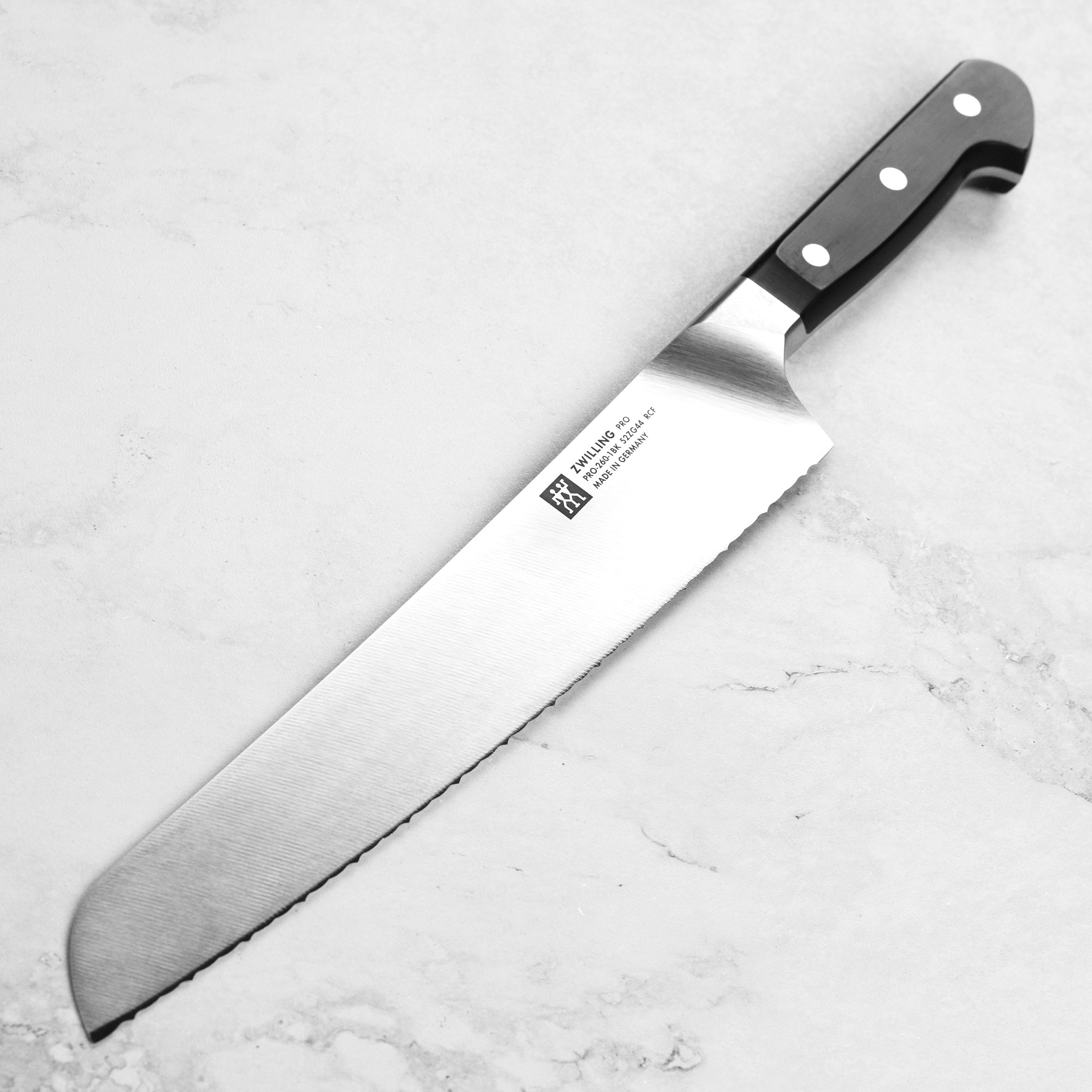 Zwilling Pro 10" Ultimate Bread Knife