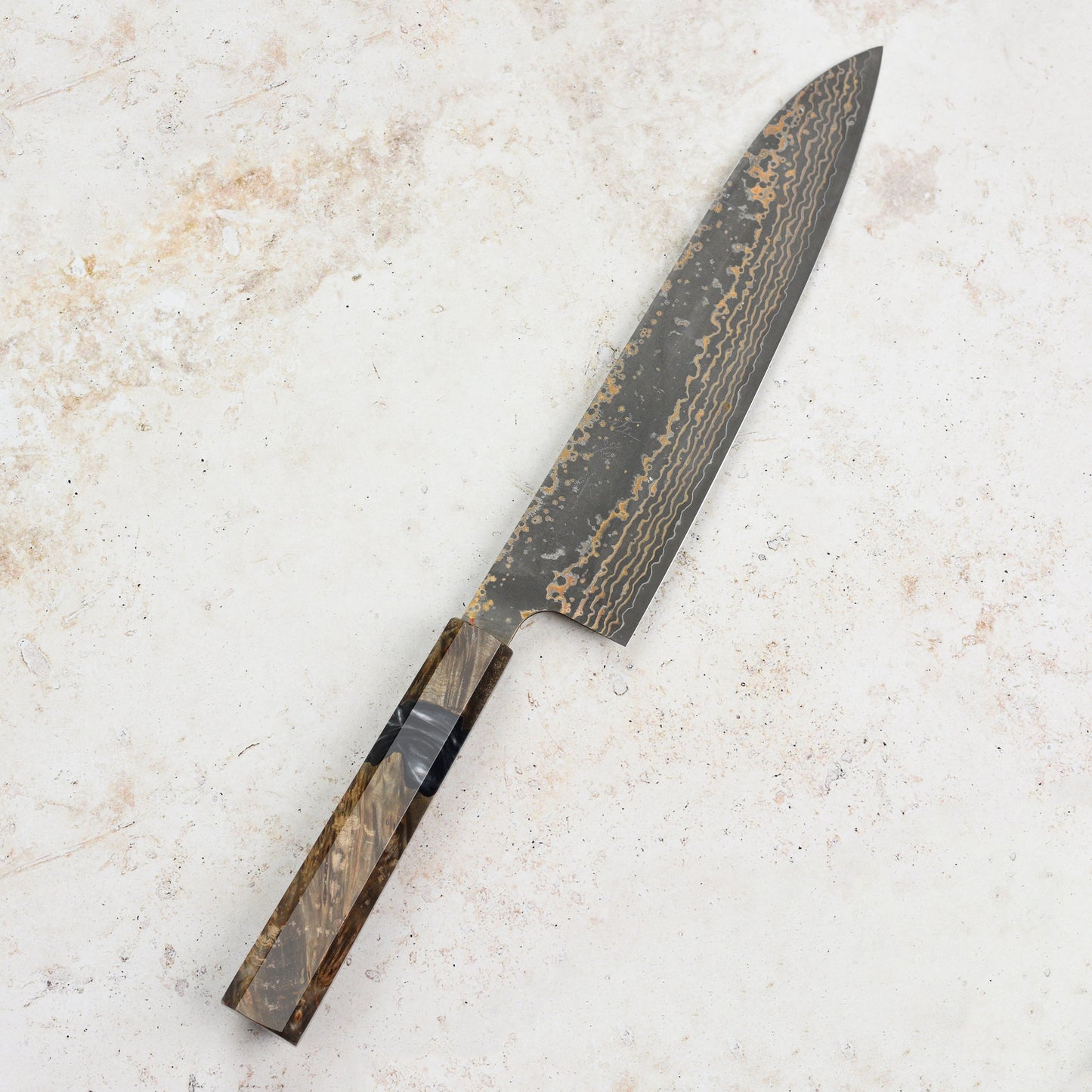 Saji Black Gold Damascus 8.25" Gyuto, Stabilized Birch