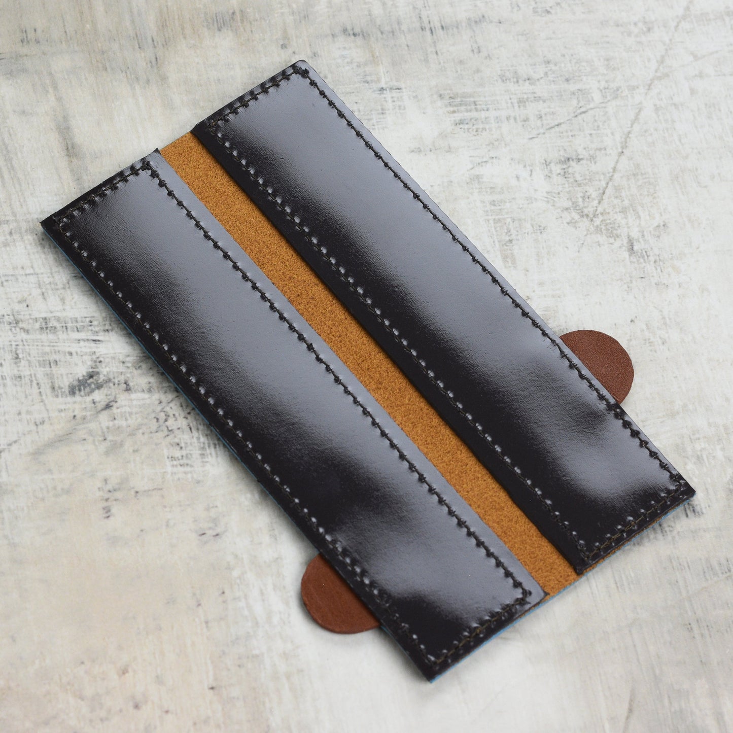 Messermeister 6.5" Saddle Magnetic Leather Edge-Guard