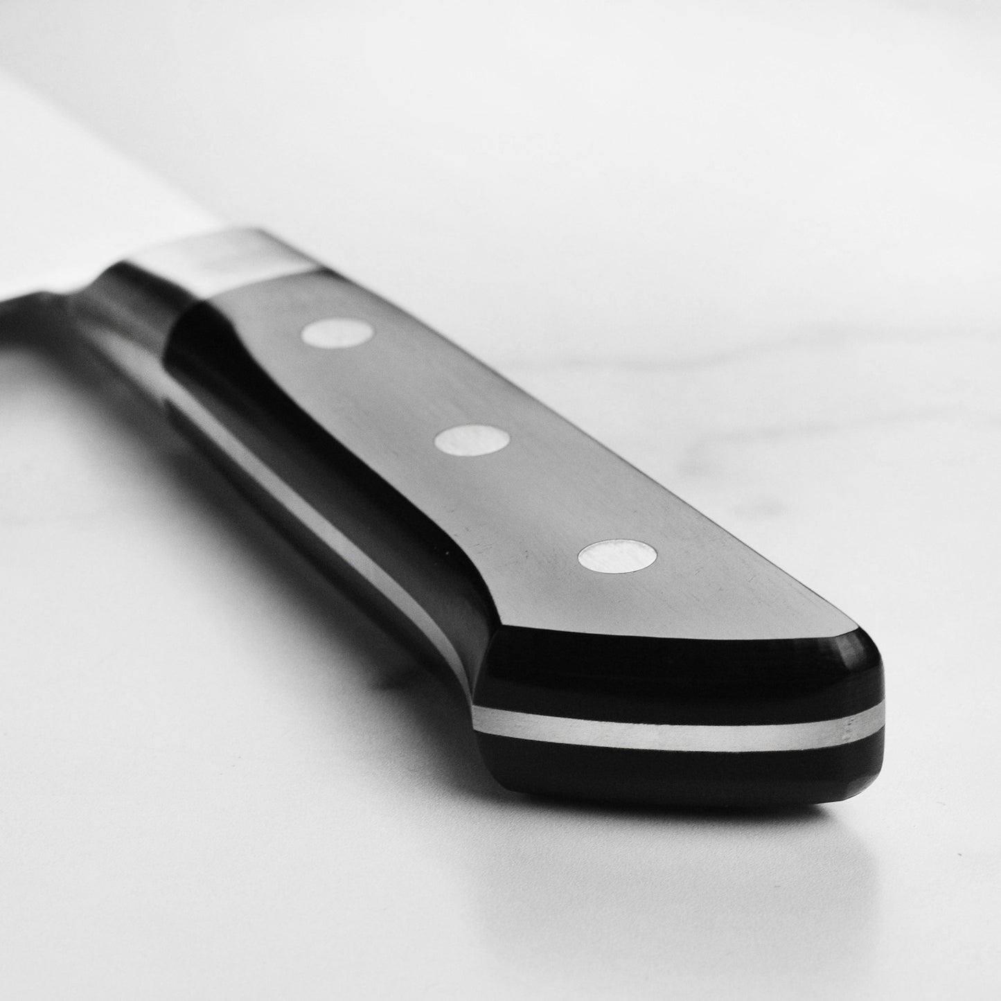 MAC Professional 8.5" Chef's Knife