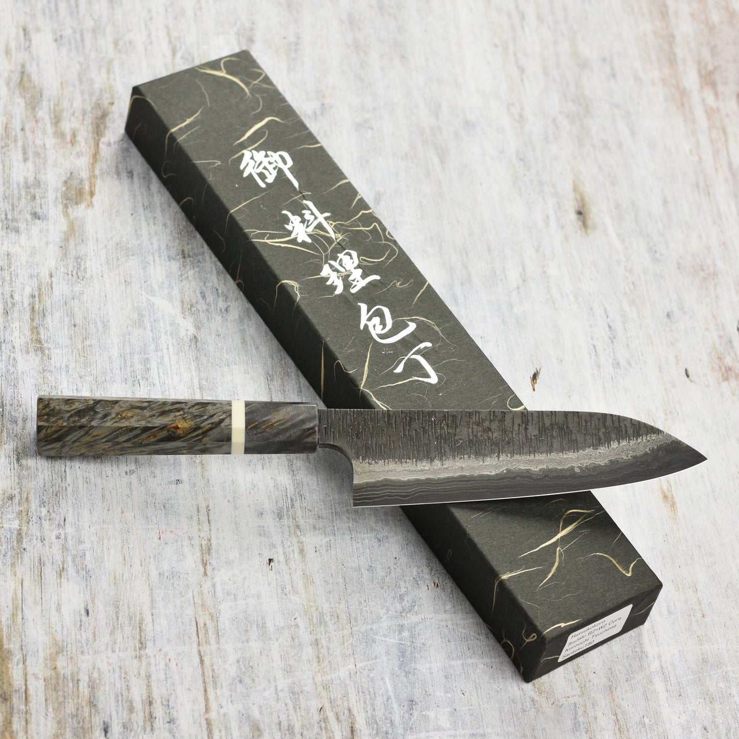 Hatsukokoro x Nigara Itadaki Coreless Damascus 7" Santoku