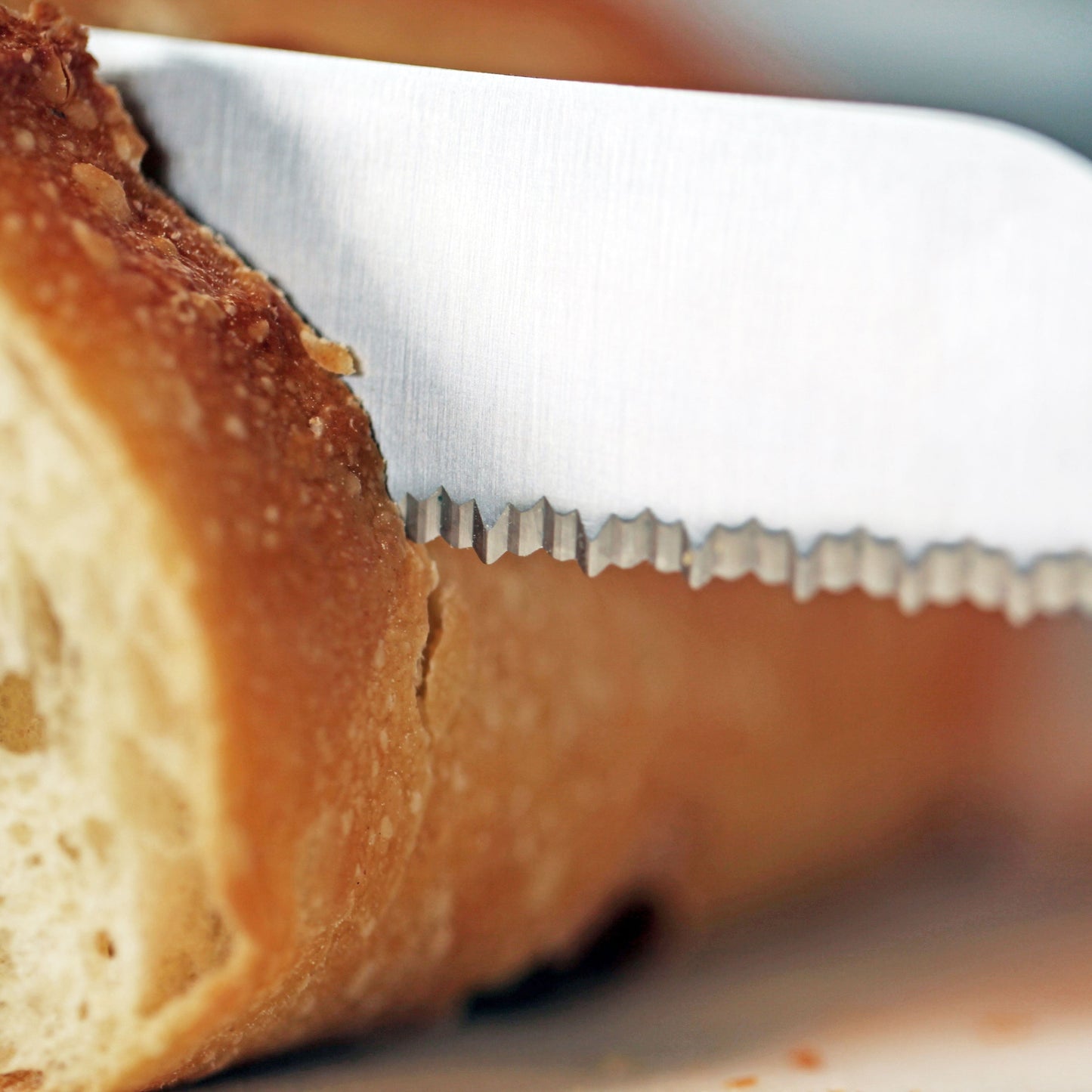Wusthof Classic Ikon Creme 9" Double Serrated Bread Knife