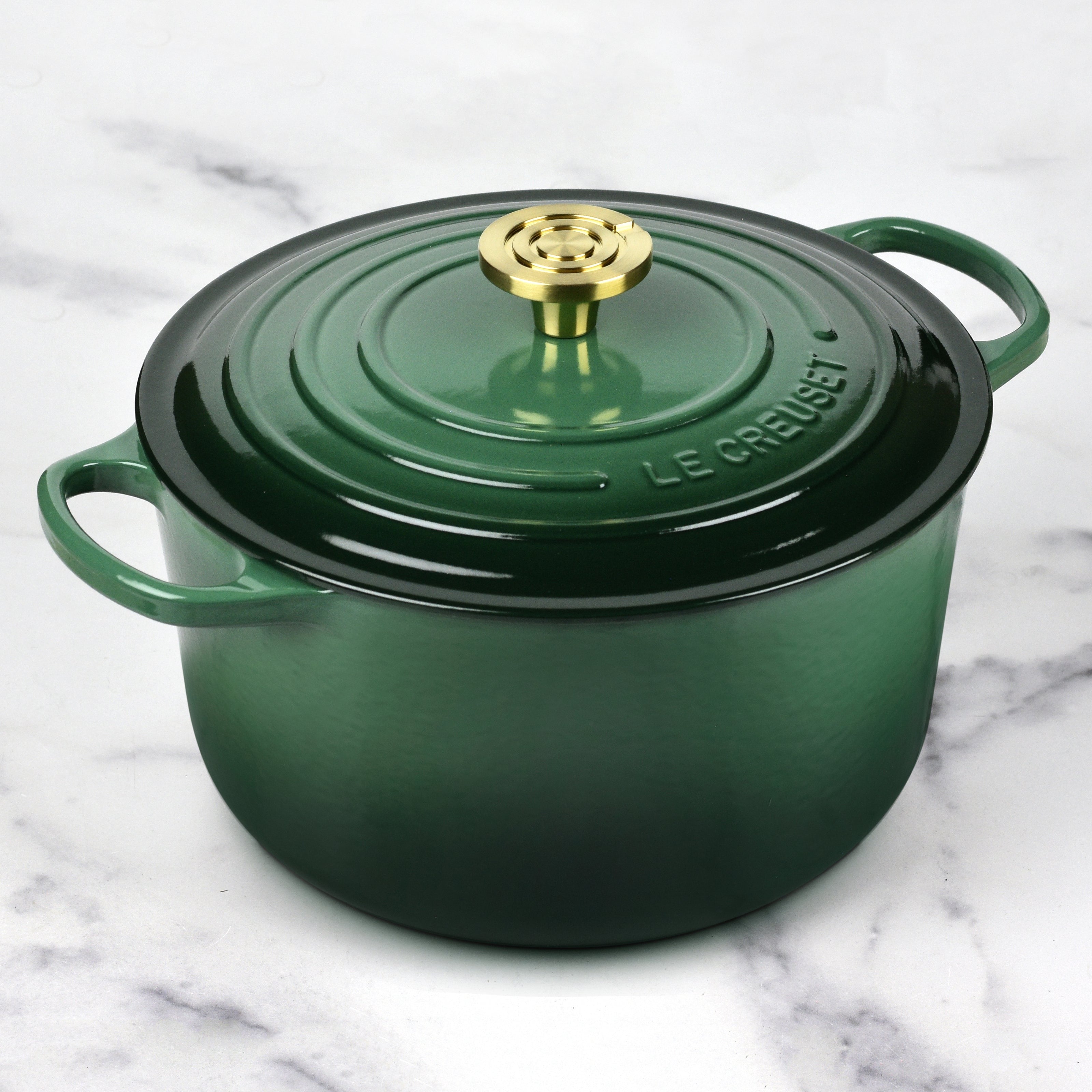 Le Creuset Signature Cast Iron 6.5-quart Artichaut Round Deep Oven with Light Gold Crucible Knob