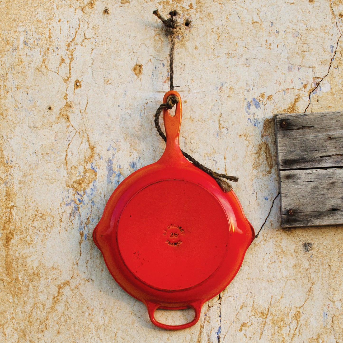 Le Creuset Signature Cast Iron 10.25" Flame Skillet
