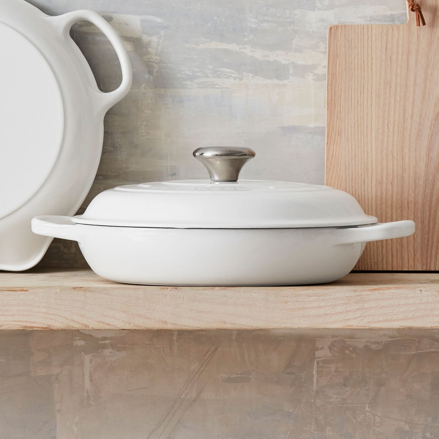 Le Creuset Signature Cast Iron 3.5-quart White Braiser