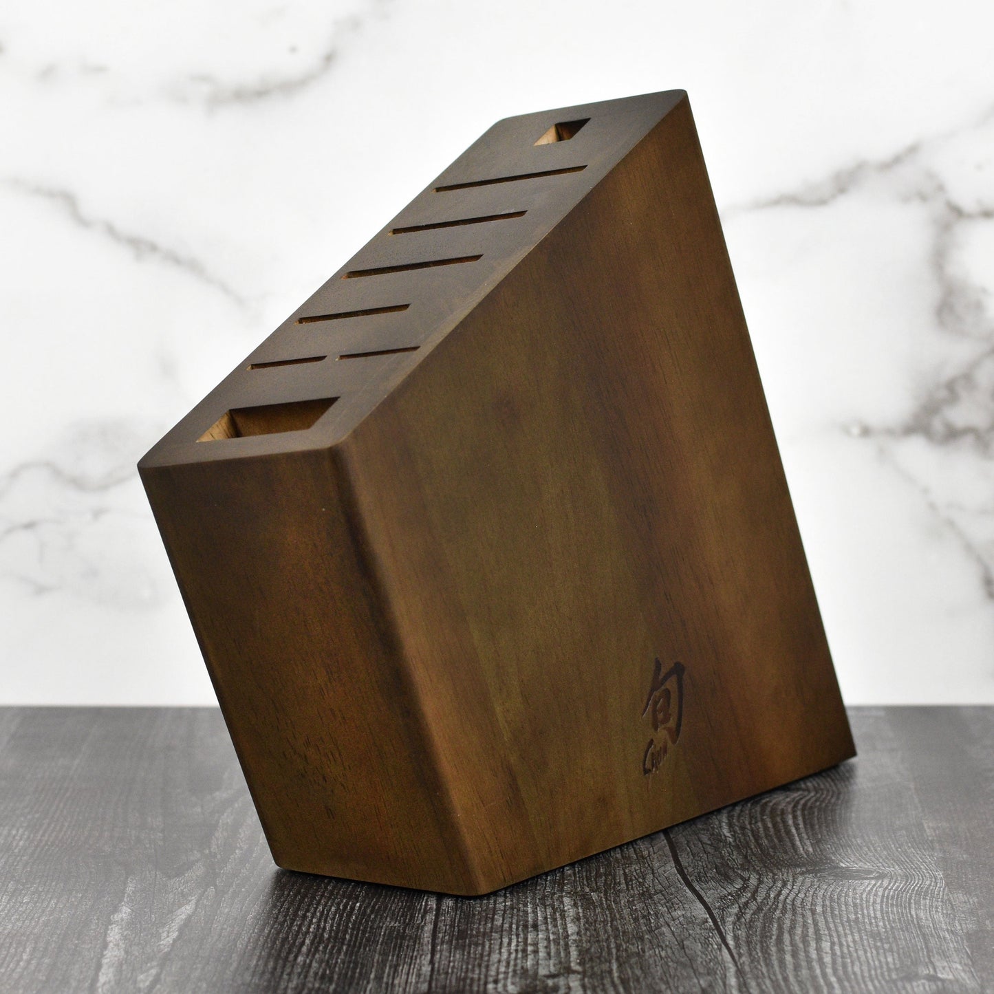Shun 8 Slot Angled Knife Block, Walnut Finish