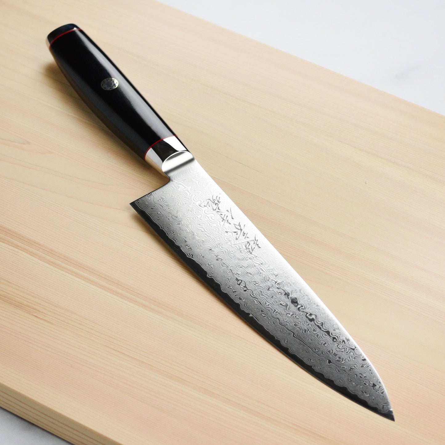 Yaxell Ypsilon SG2 8" Chef's Knife