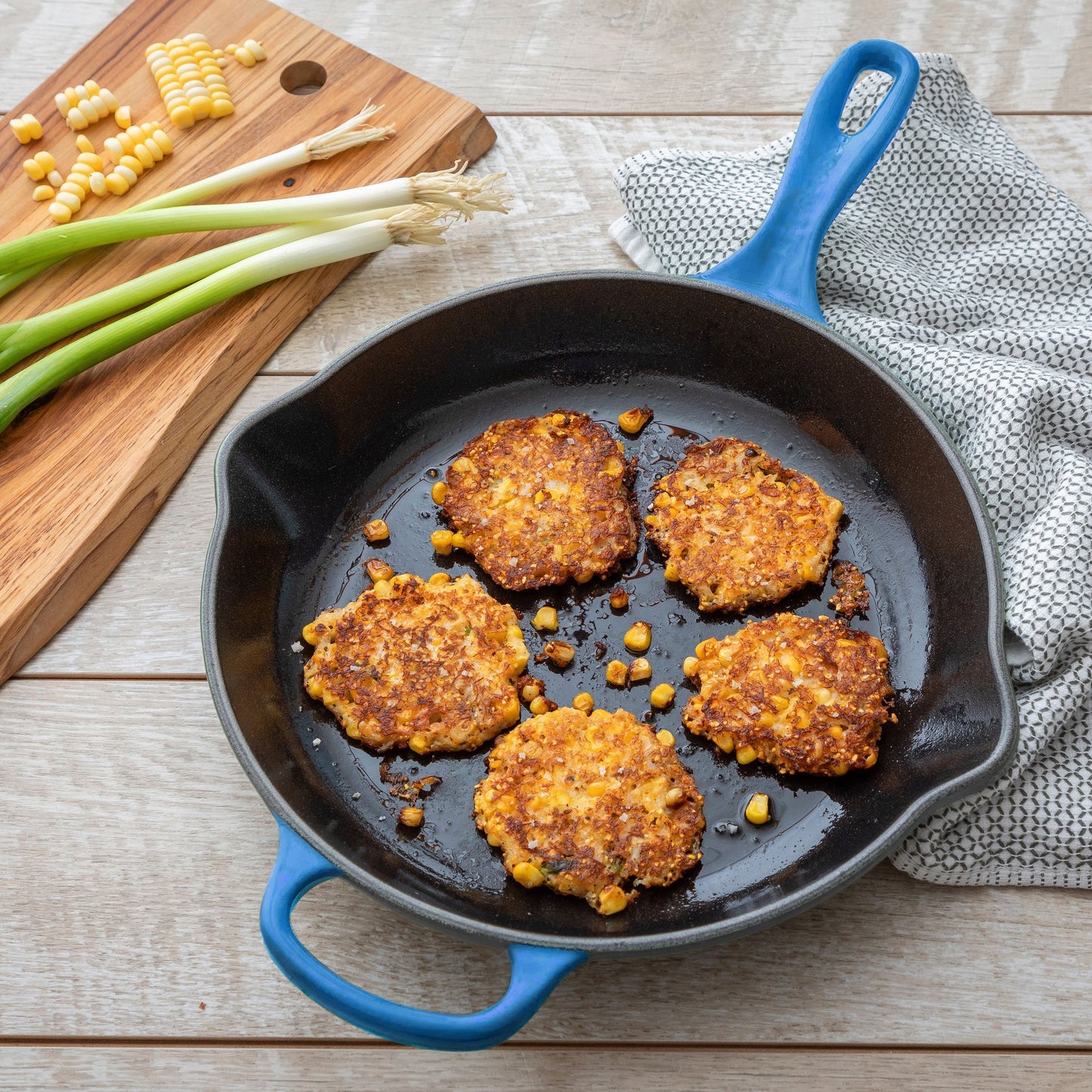 Le Creuset Signature Cast Iron 10.25" Marseille Skillet
