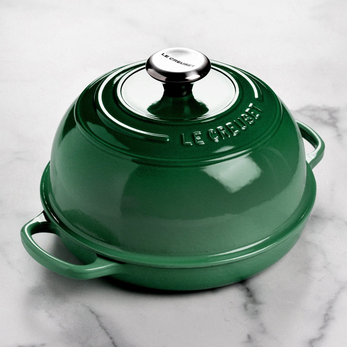 Le Creuset Signature Cast Iron 9.5" Artichaut Bread Oven