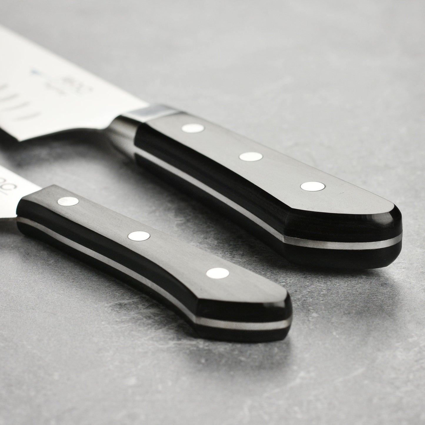 MAC 2 Piece Santoku Starter Knife Set