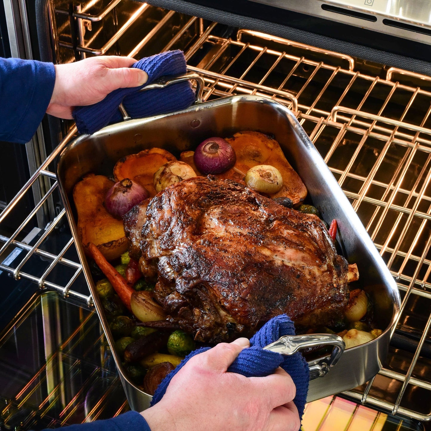 Hestan Tri-Ply Roasting Pan with Rack, 16.5x11.75"