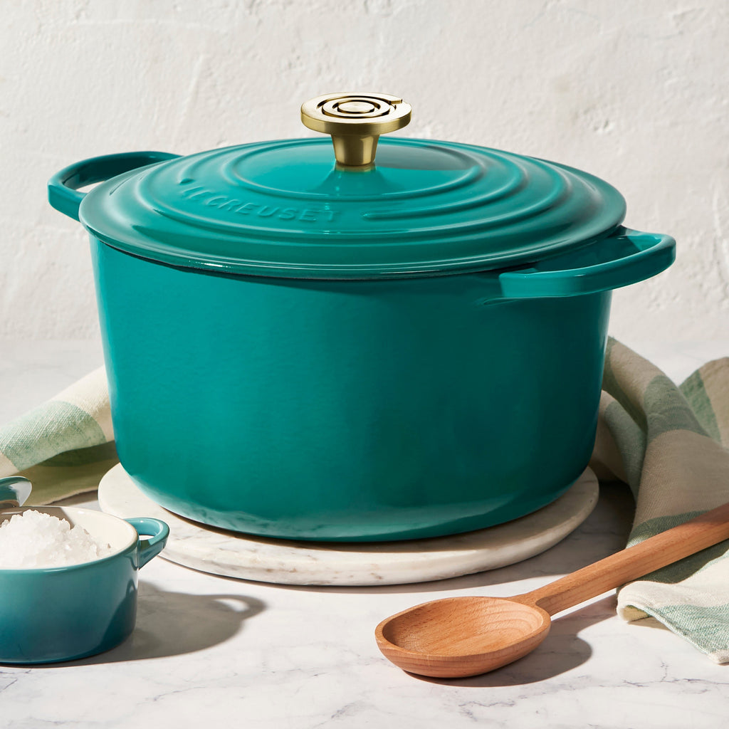 Le Creuset Signature Cast Iron 6.5-quart Bleu Riviera Round Deep Oven with Light Gold Crucible Knob