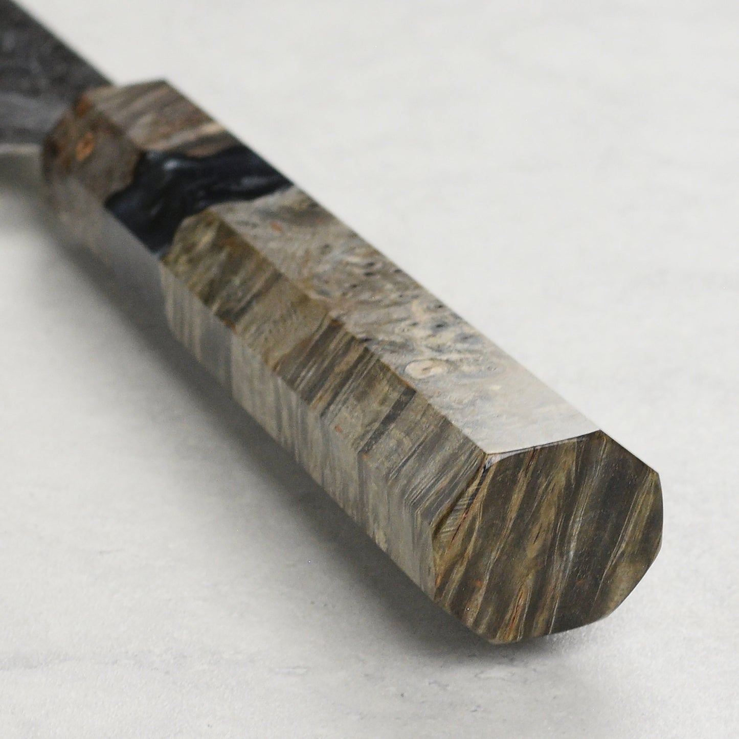 Hatsukokoro Ryuhyo SG2 Damascus 8.25" Kiritsuke Gyuto, Stabilized Birch