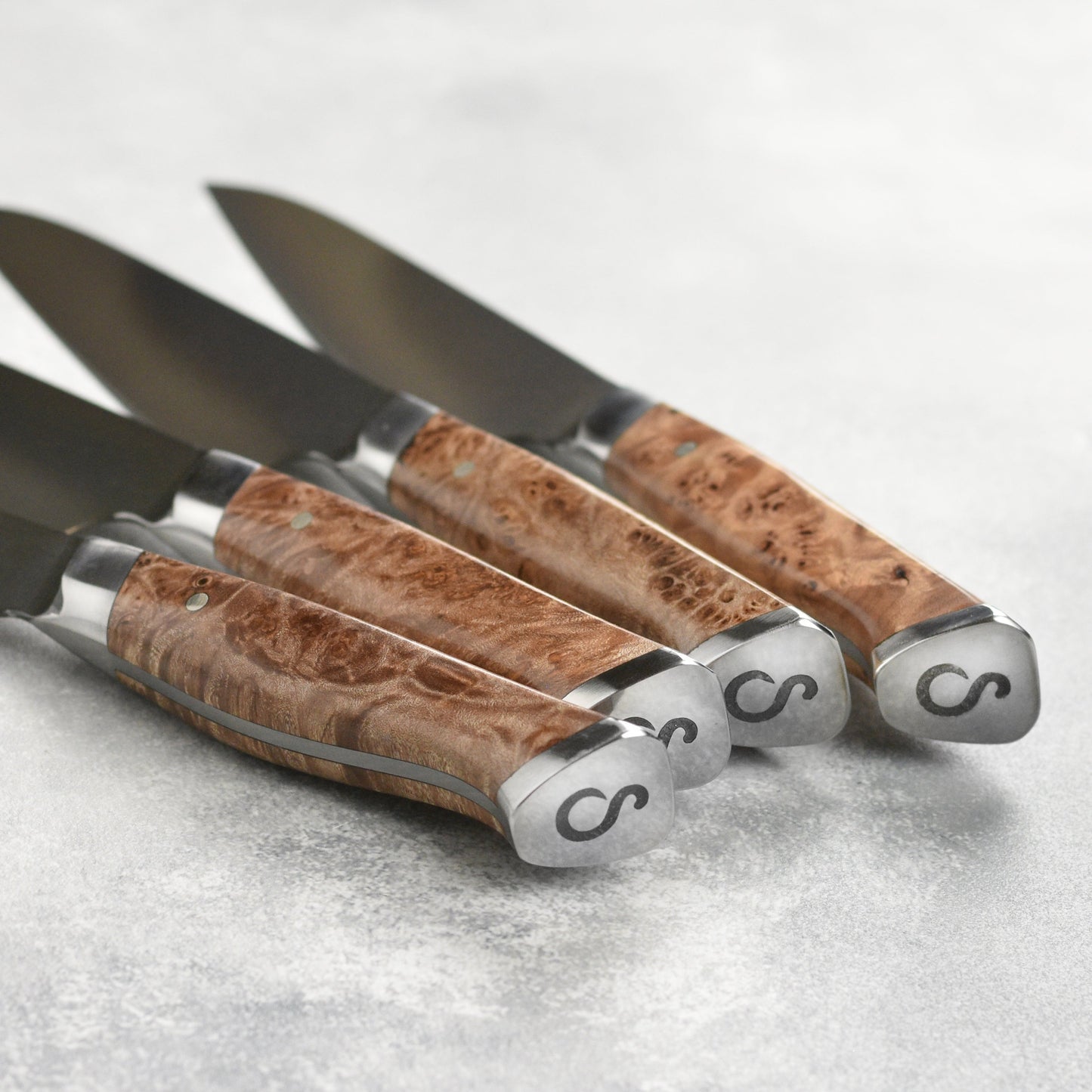 Steelport Carbon Steel 4 Piece Steak Knife Set with Case