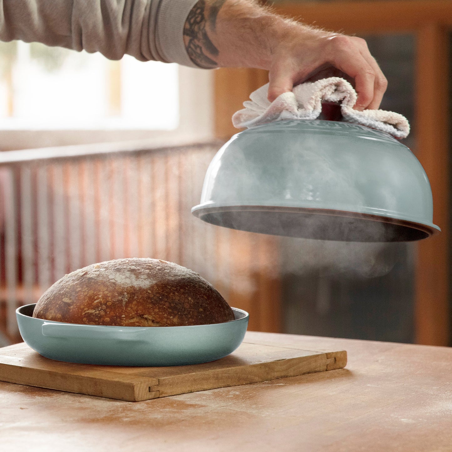 Le Creuset Signature Cast Iron 9.5" Sea Salt Bread Oven