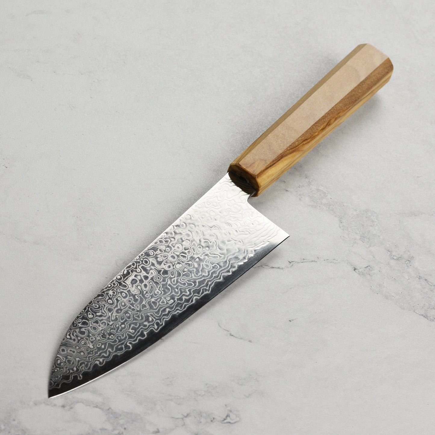 Hatsukokoro Ryuhyo SG2 Damascus 7" Santoku, Olivewood