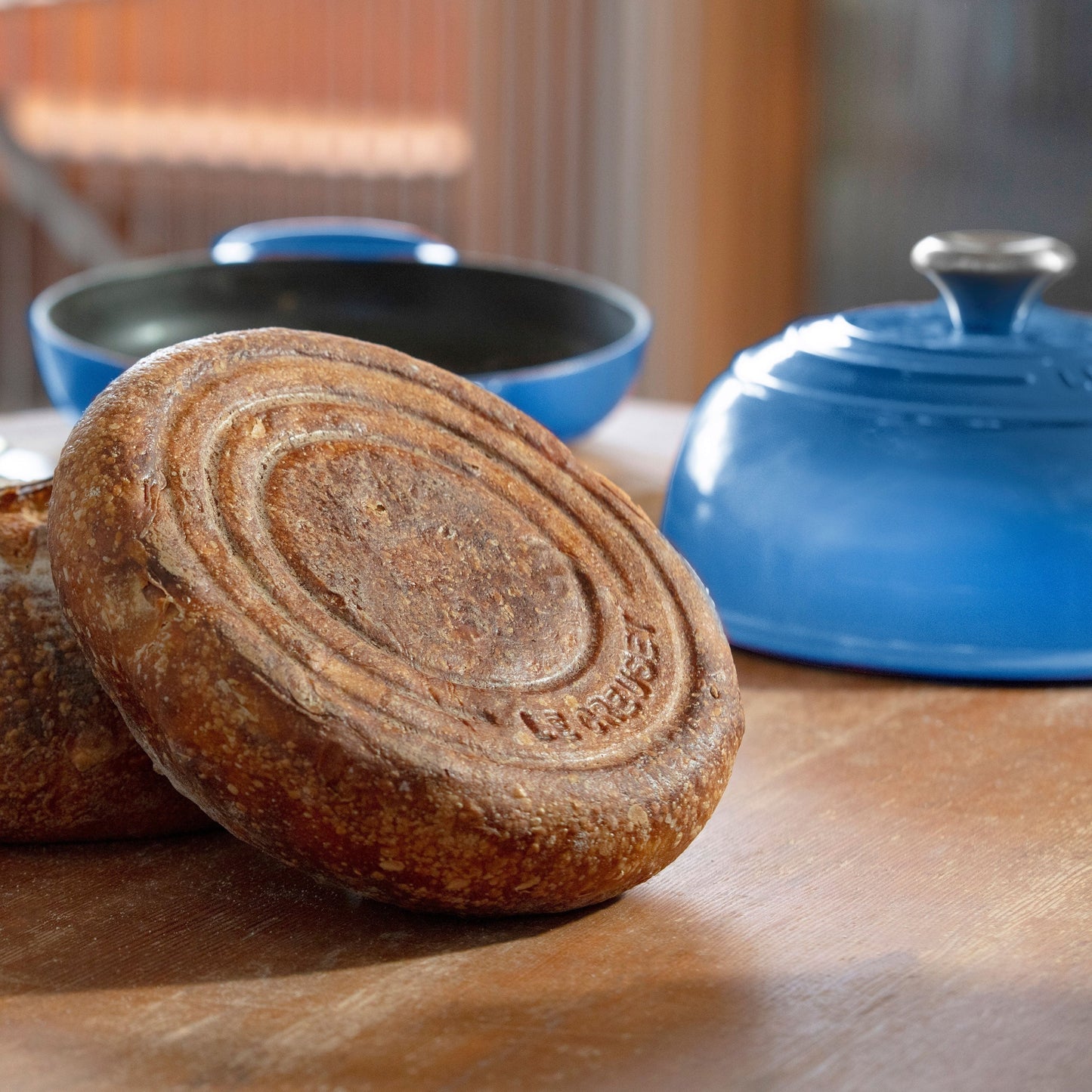 Le Creuset Signature Cast Iron 9.5" Marseille Bread Oven